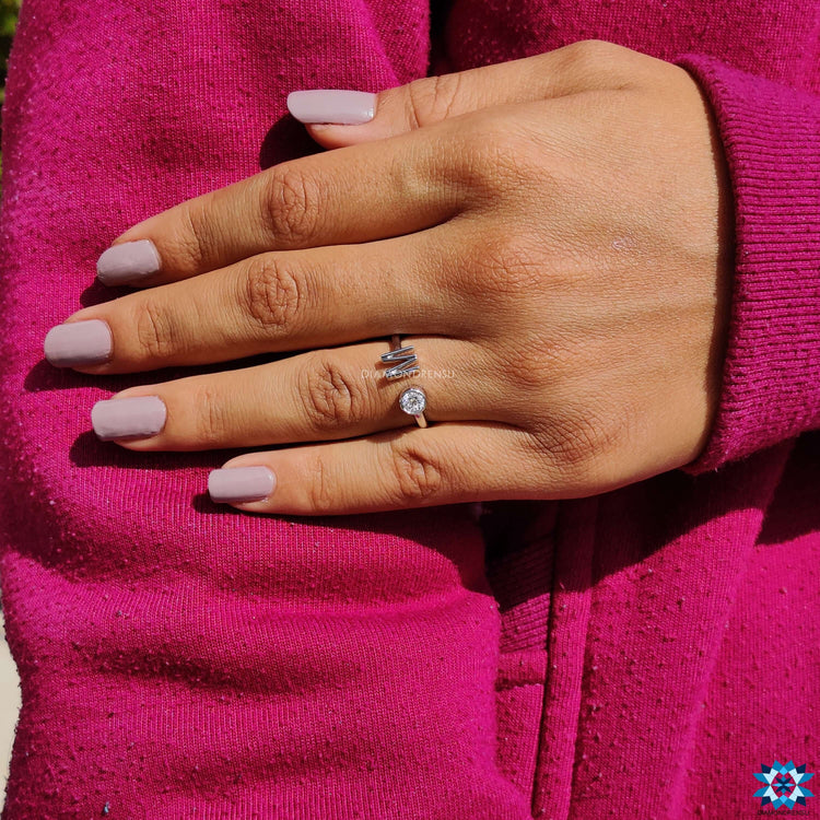 Elegant open gap moissanite ring with a modern and stylish design.