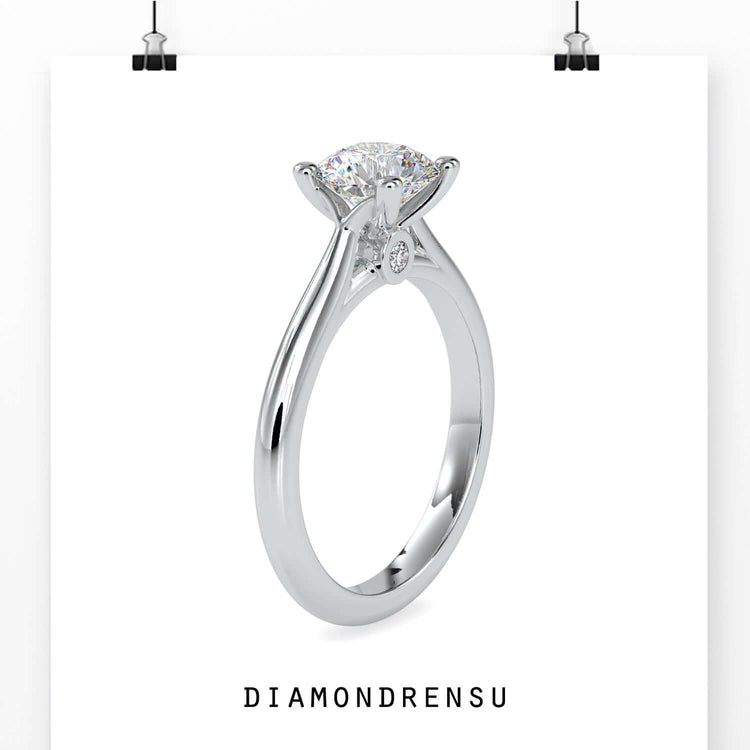 Solitaire setting ring with IGI certified lab grown diamond.