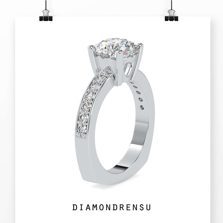 Basket prong setting holding a lab grown diamond with stunning clarity.