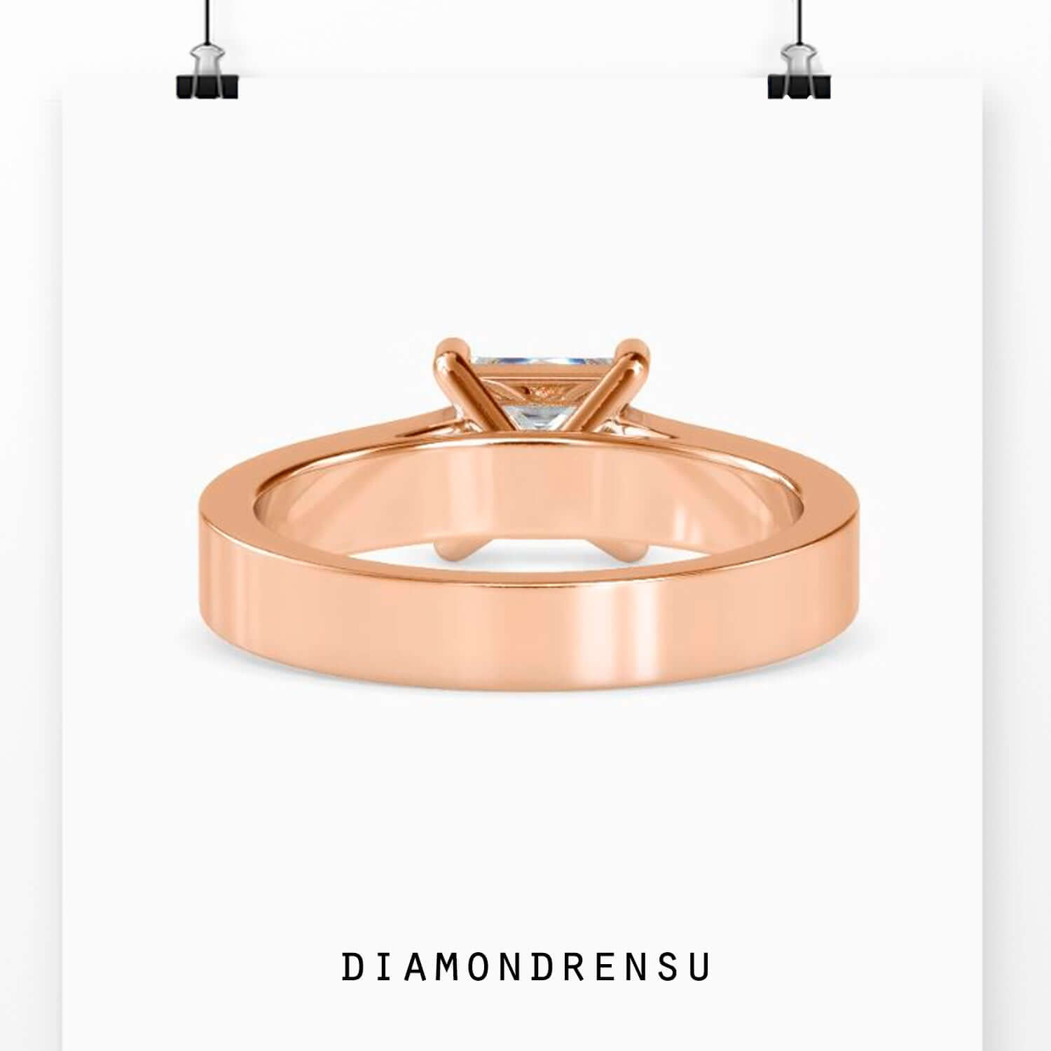 Diamondrensu UK engagement ring with princess cut diamond.
