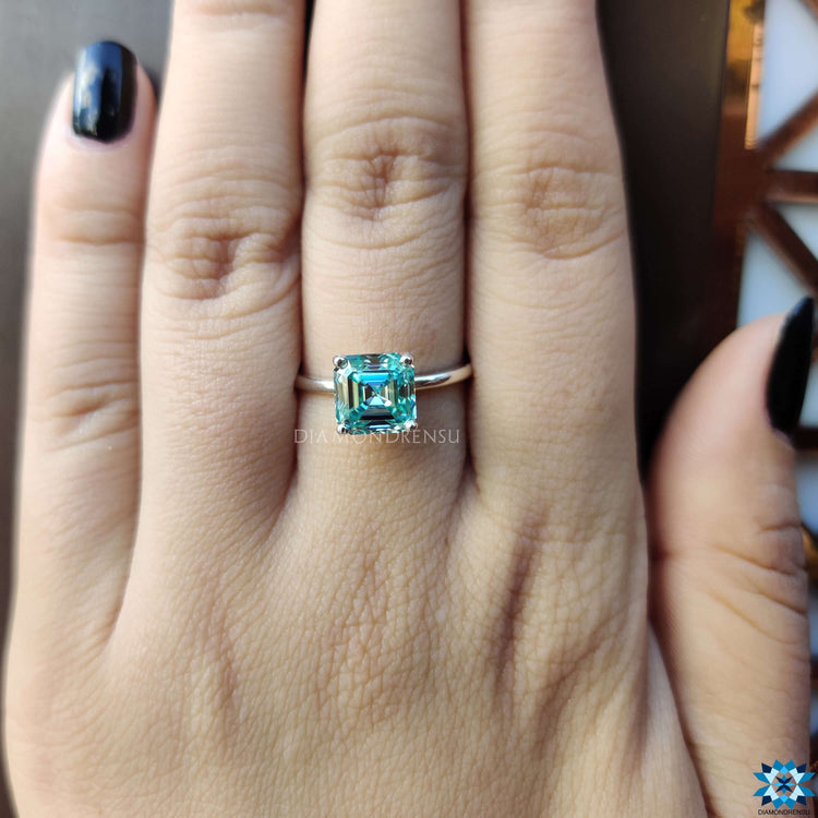 Diamondrensu UK handmade Asscher cut moissanite ring.