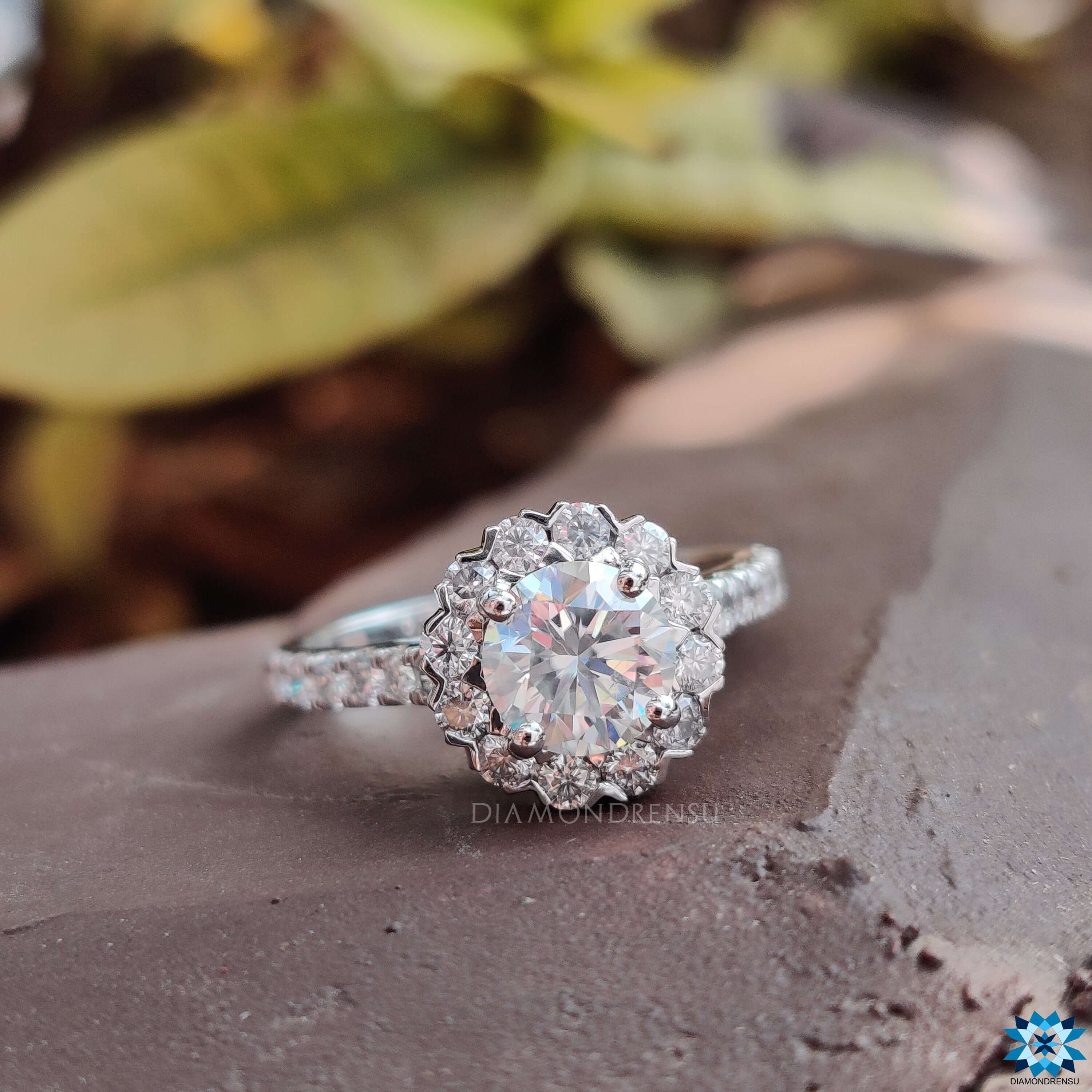 Beautiful pave setting ring offering extra brilliance and charm.