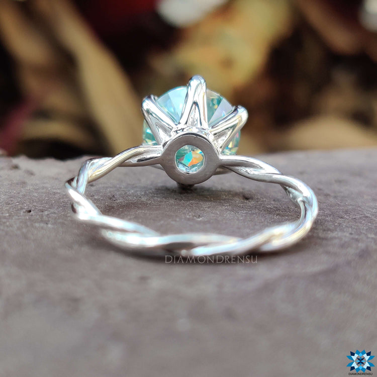 White Gold Engagement Ring with a sleek and luxurious finish for a perfect proposal.
