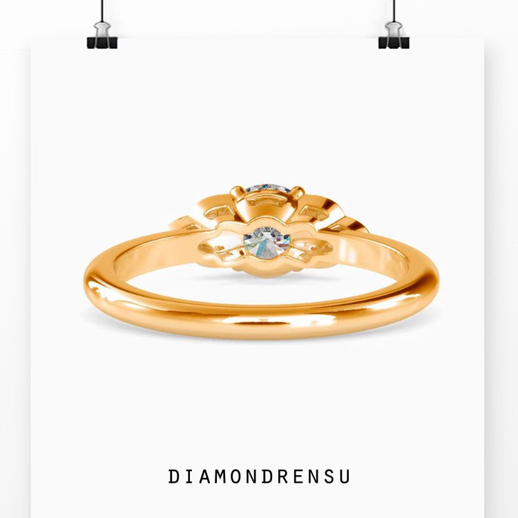 Custom design ring with 7 round diamonds and IGI certificate.