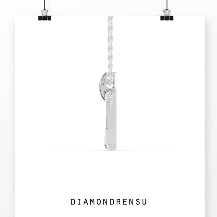 Lab Grown Diamond heart pendant from Diamondrensu UK collection.