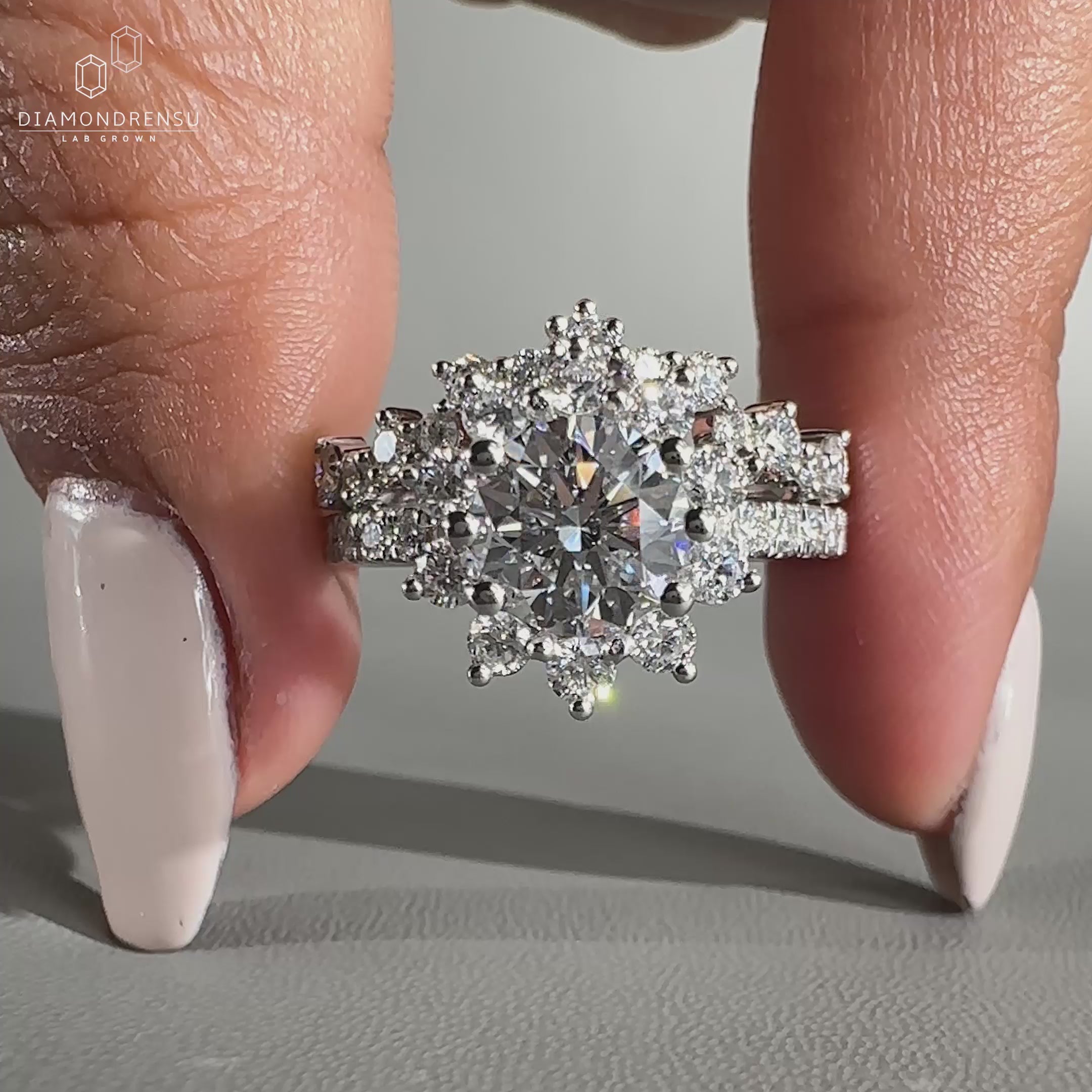 Round Diamond White Gold Bridal Set