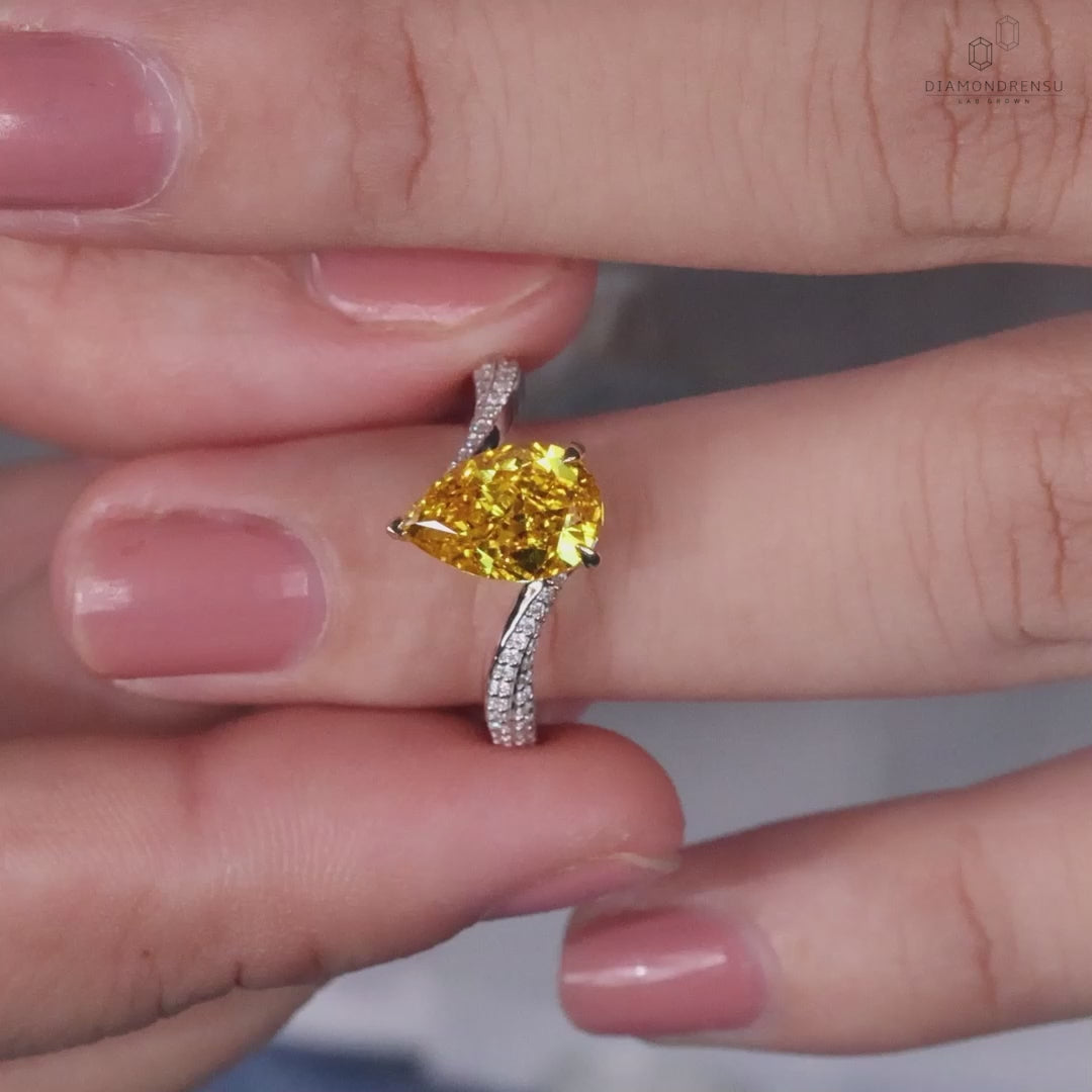 Handmade ring crafted by Diamondrensu UK for timeless elegance