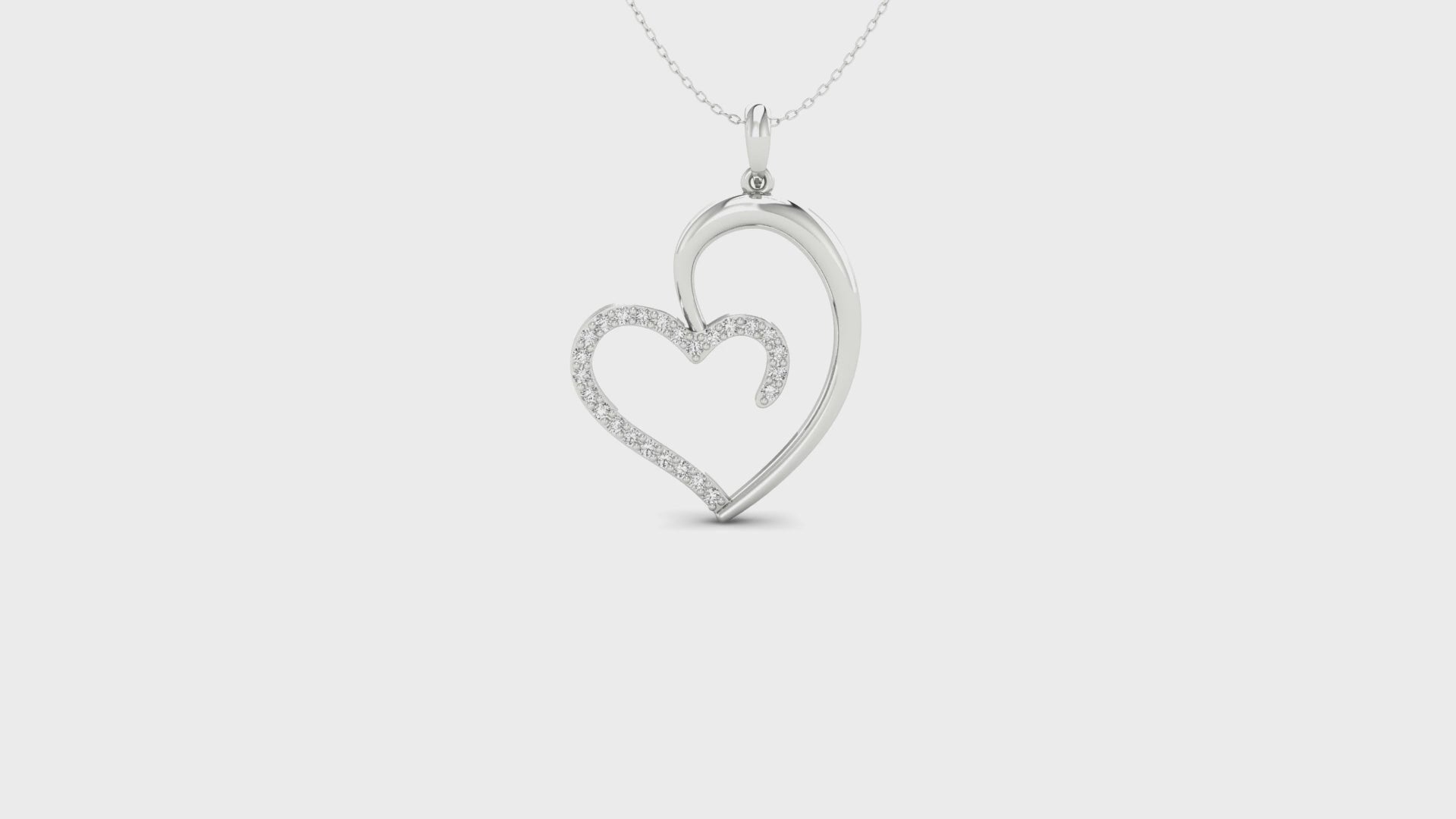 Diamondrensu UK pendant showcasing heart motif in gold.