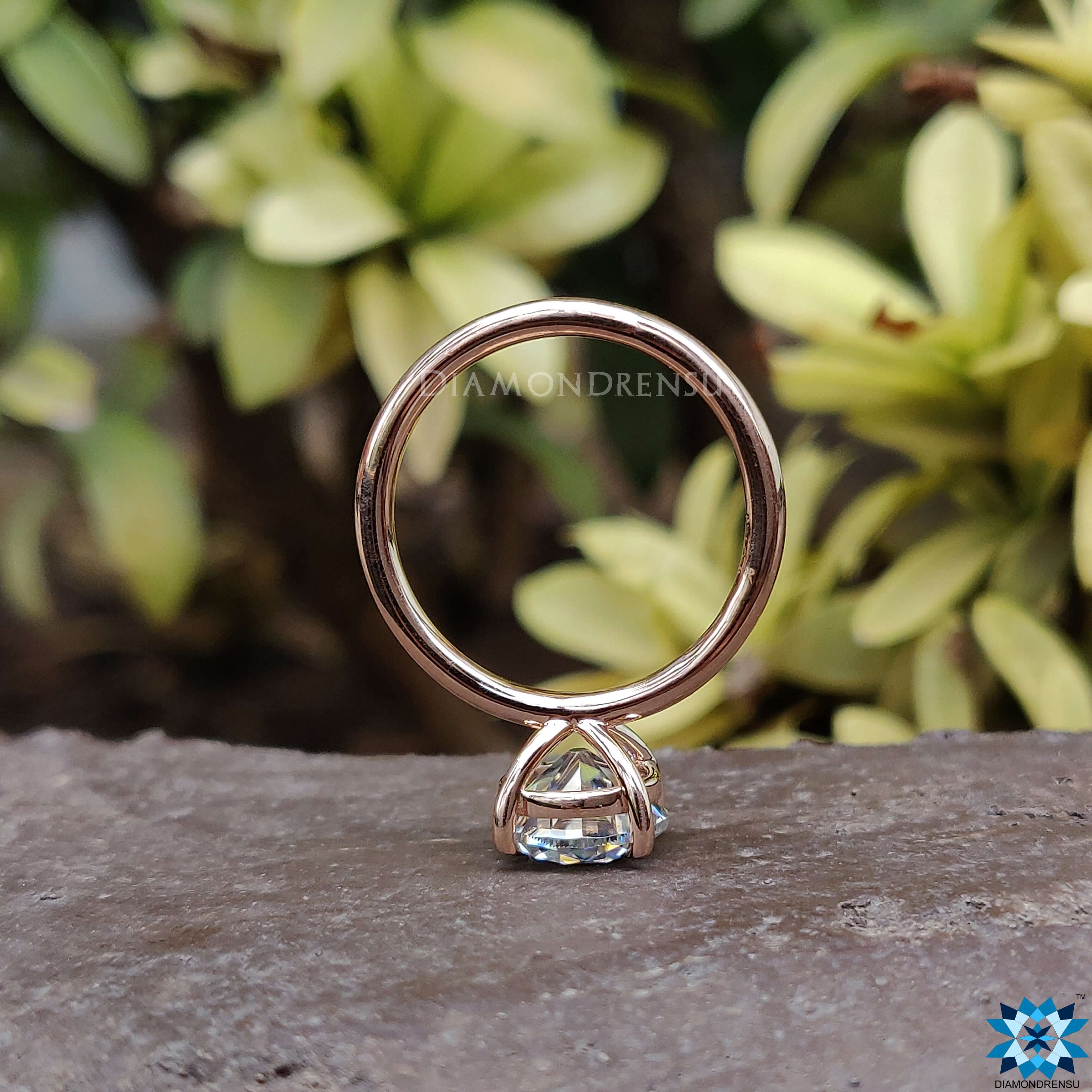 An exquisite moissanite ring designed with a round brilliant cut, radiating charm and modern style.