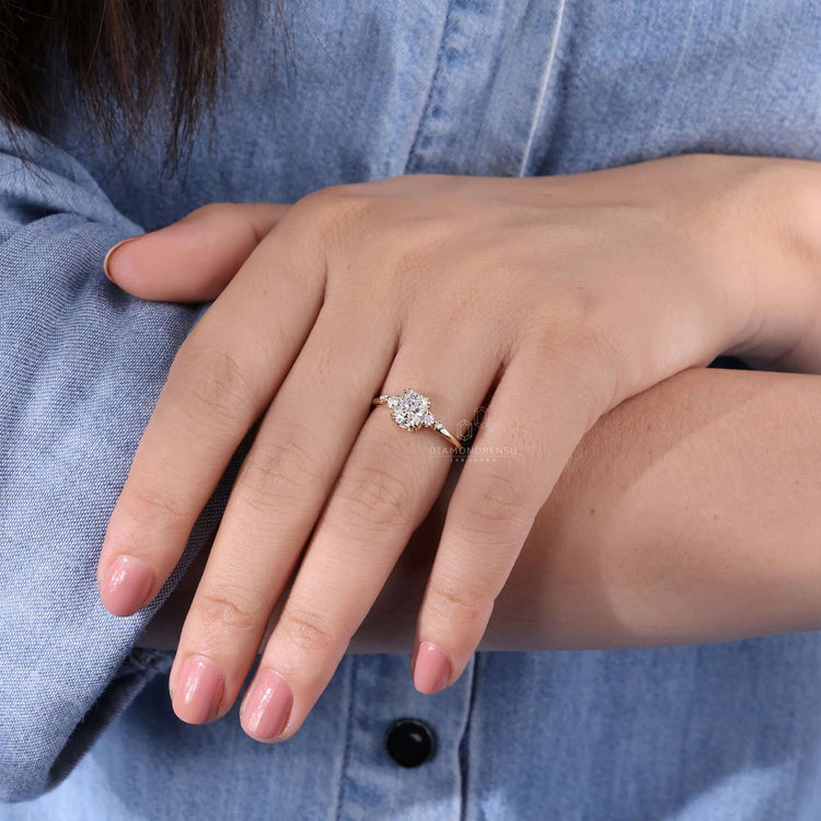 Radiant engagement ring featuring a stunning radiant cut diamond