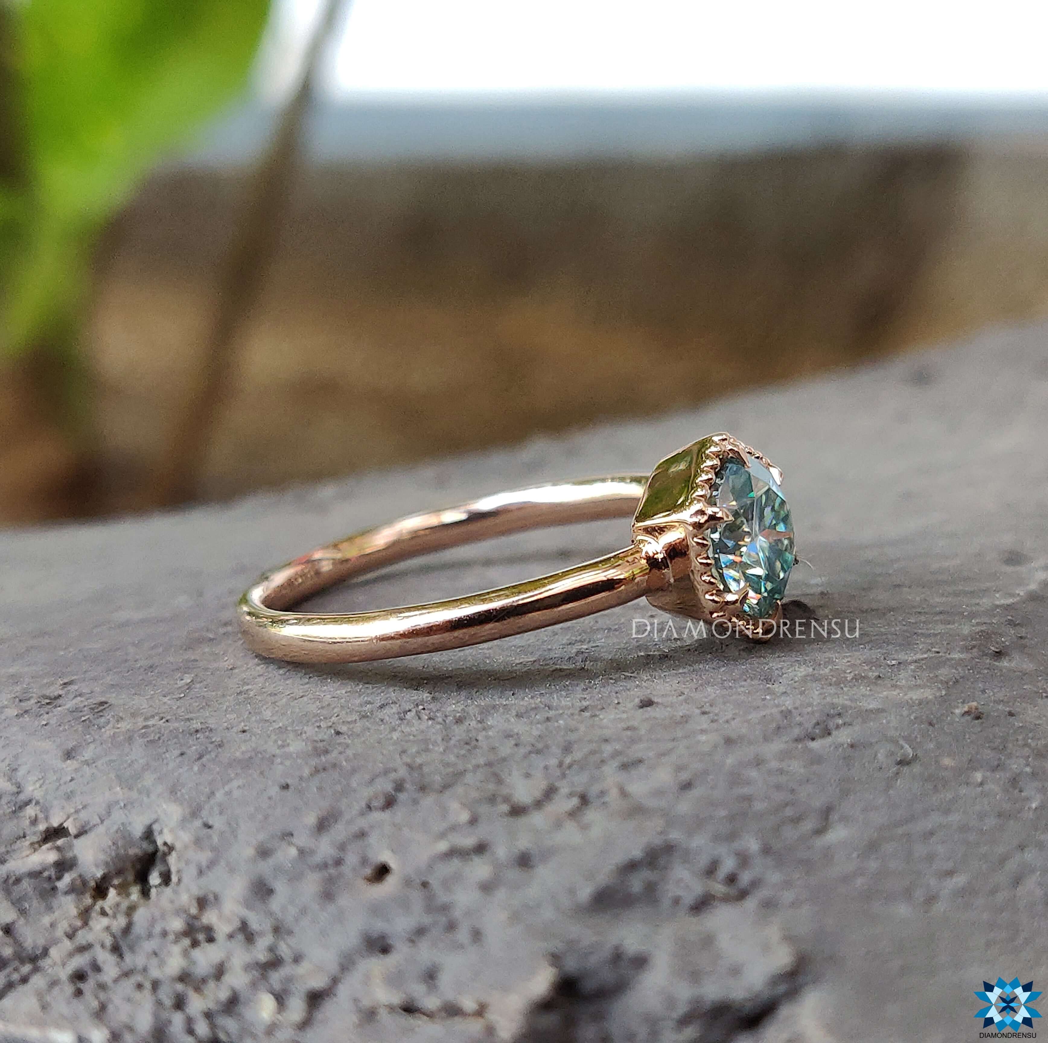 handmade jewelry custom ring green blue moissanite