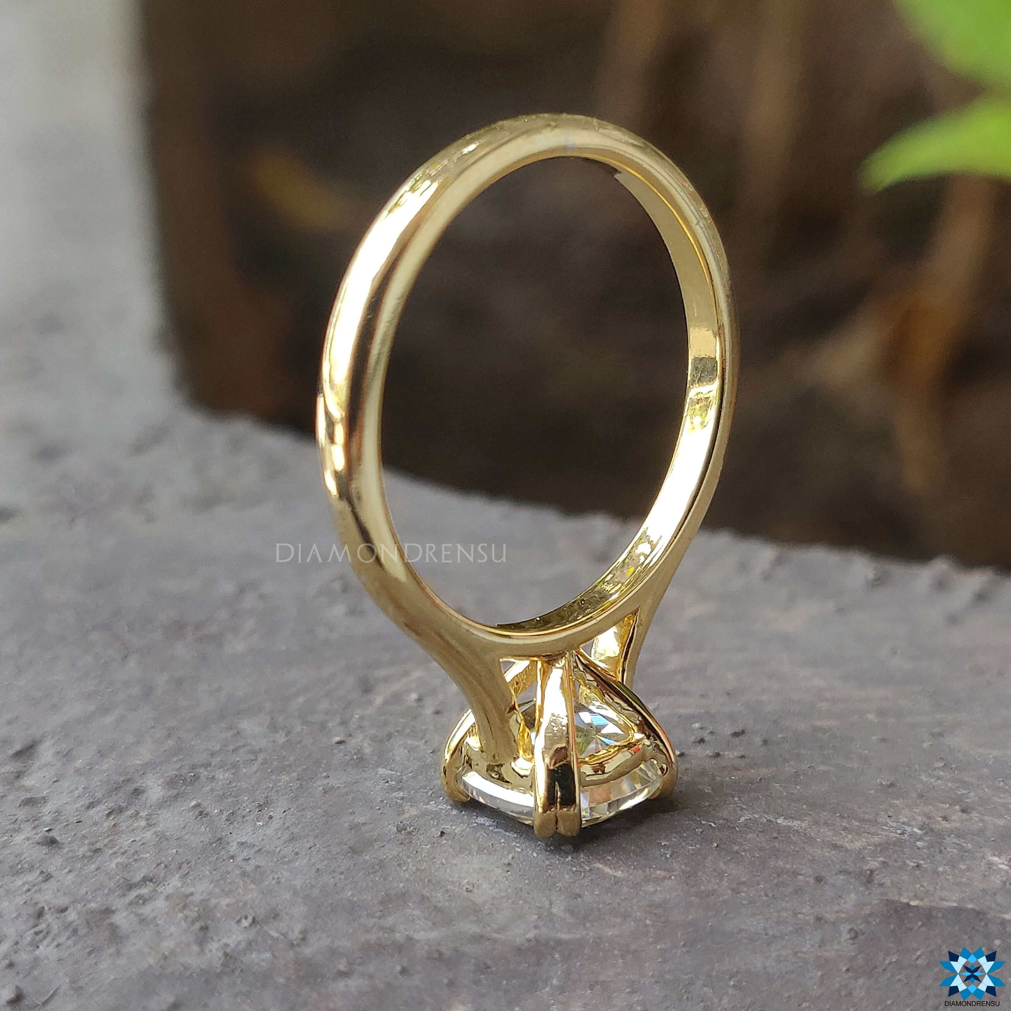 Cushion cut ring cathedral setting ring