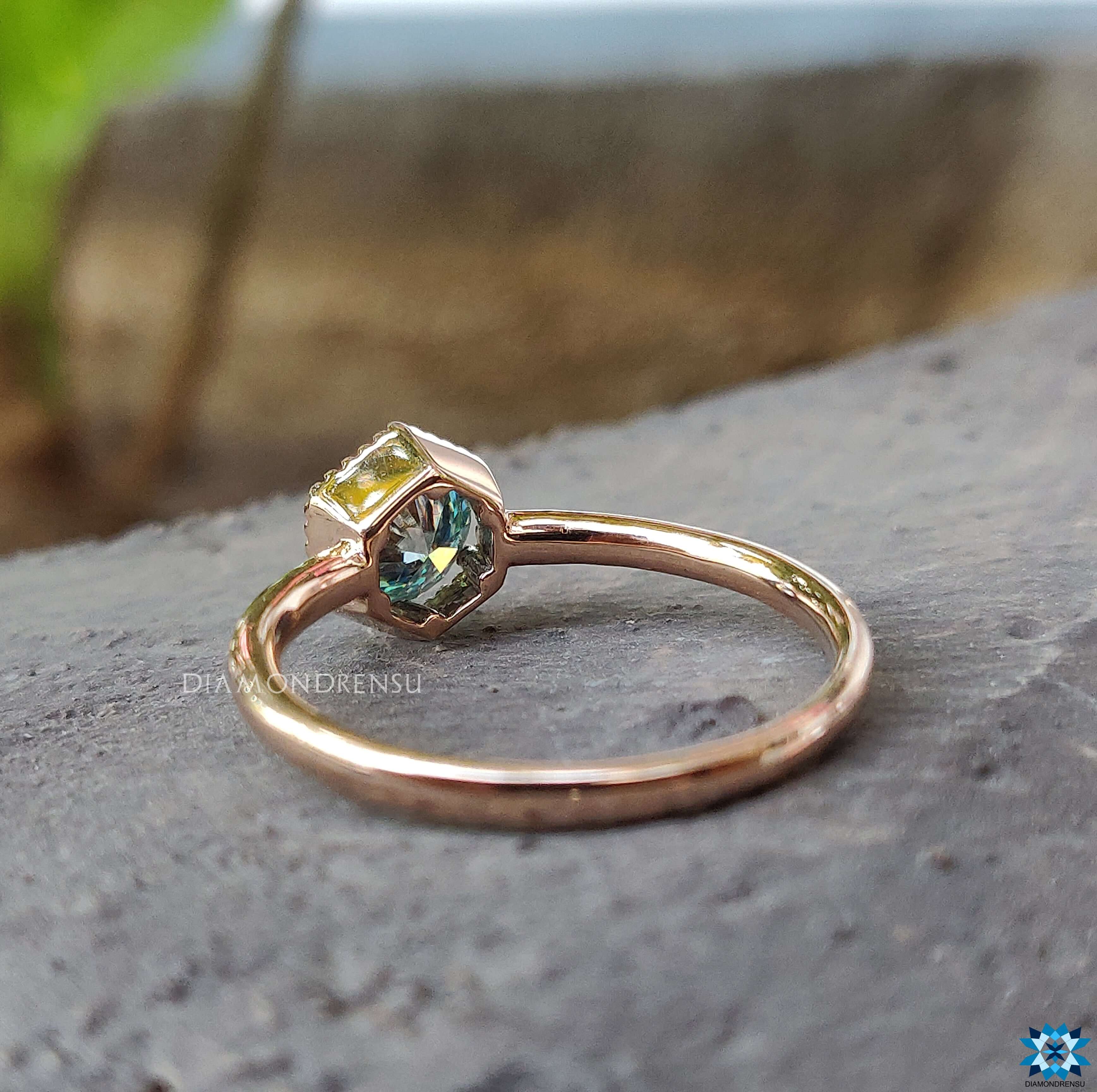 Round Cut Moissanite bezel milgrain Set Rose Gold Moissanite Ring