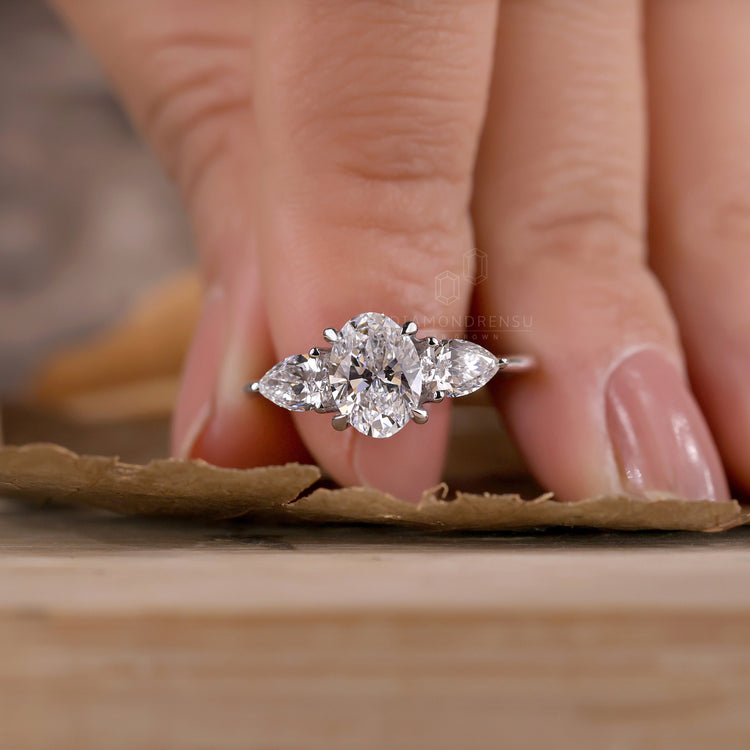 Stunning oval cut diamond ring with an exquisite handcrafted finish.