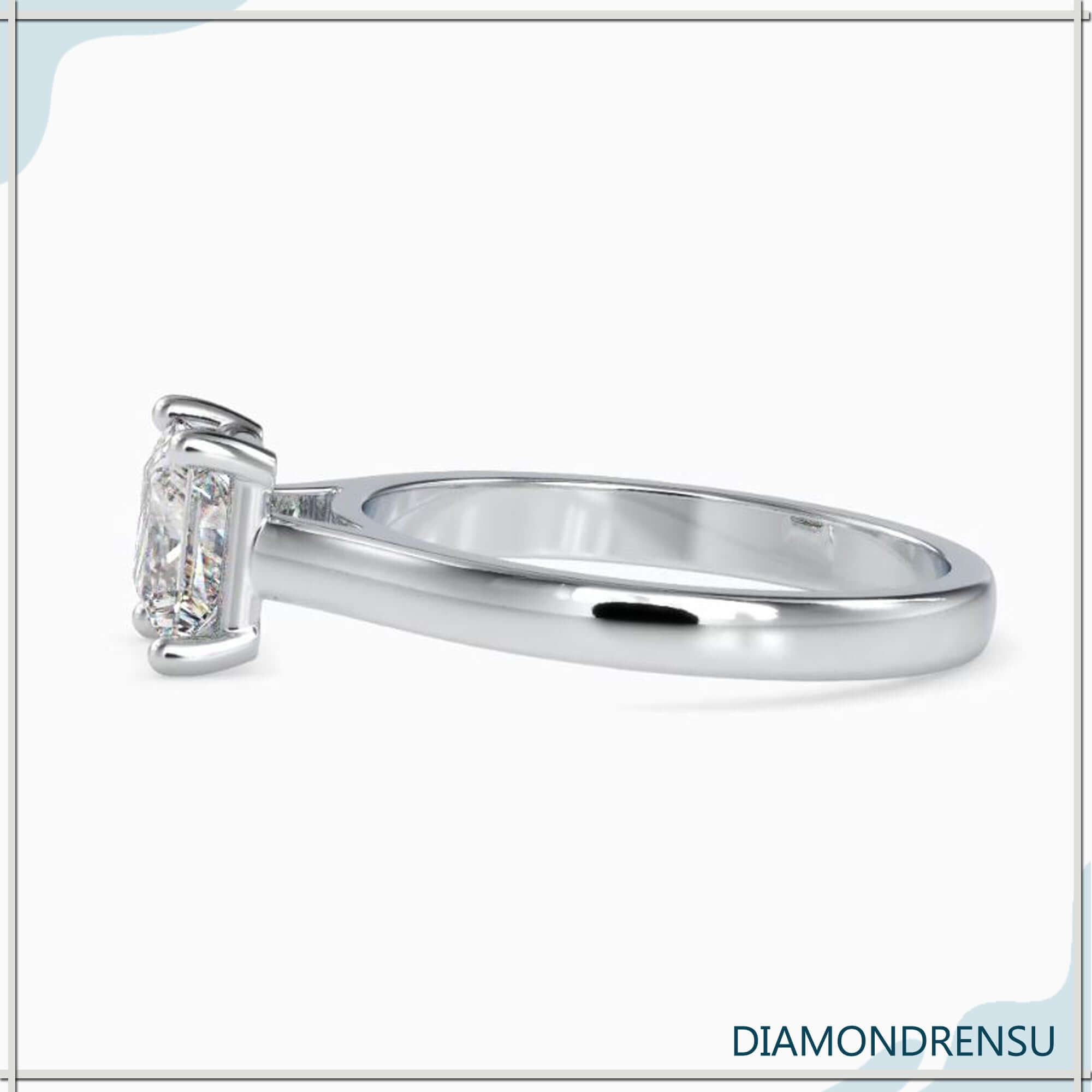Lab grown diamond engagement ring featuring princess solitaire style.