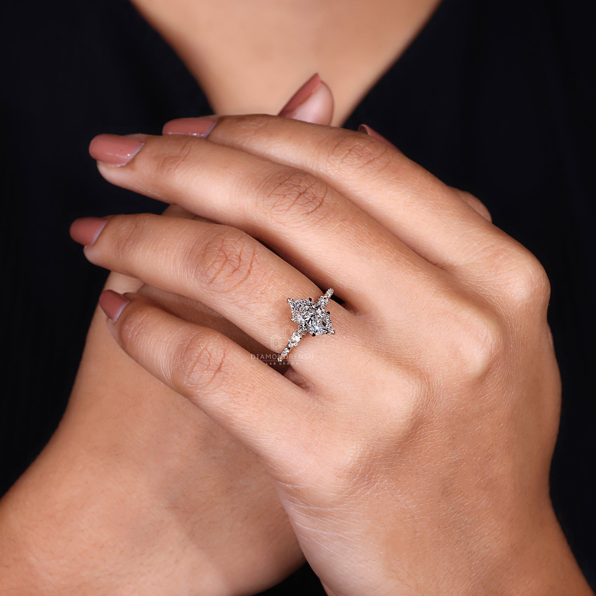Yellow gold ring featuring round rose cut ring
