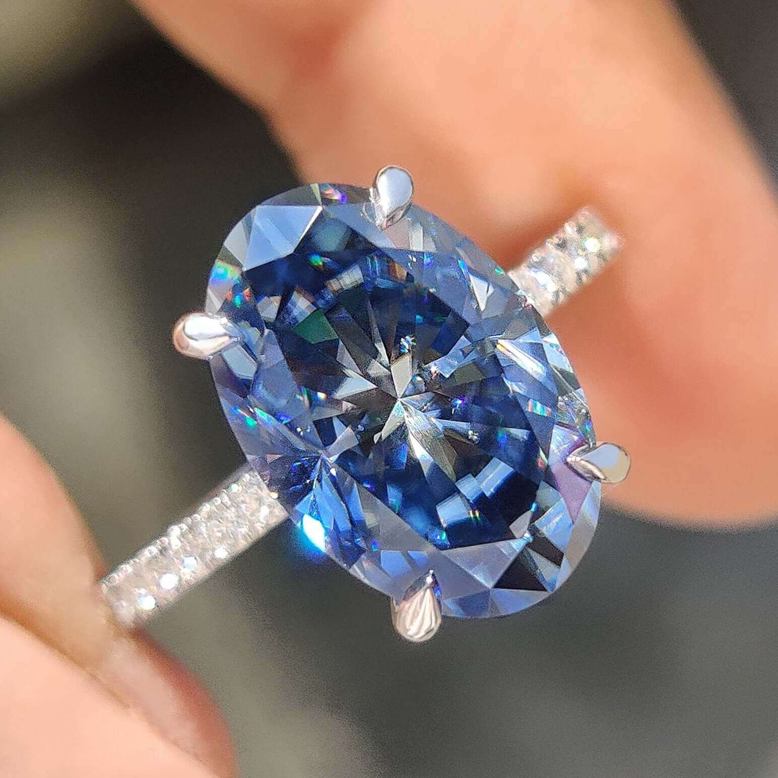 oval engagement ring