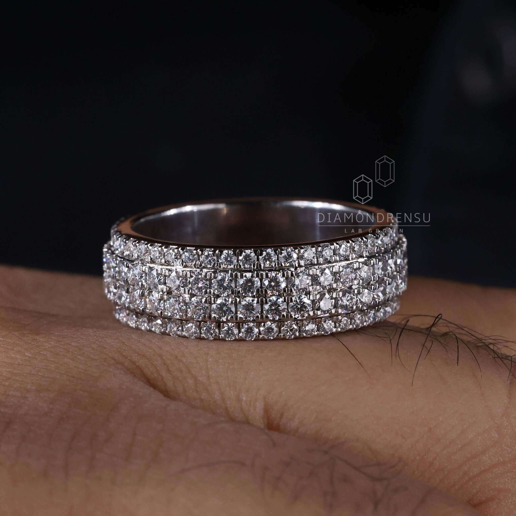 Diamond ring for men featuring a round brilliant ring design, crafted with precision for a sleek look.