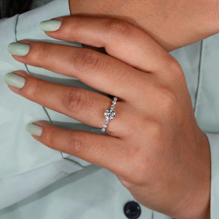 Gorgeous white gold round diamond engagement ring perfect for proposals.