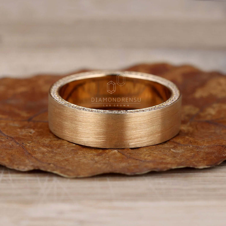 Men wedding band handmade with exceptional craftsmanship.