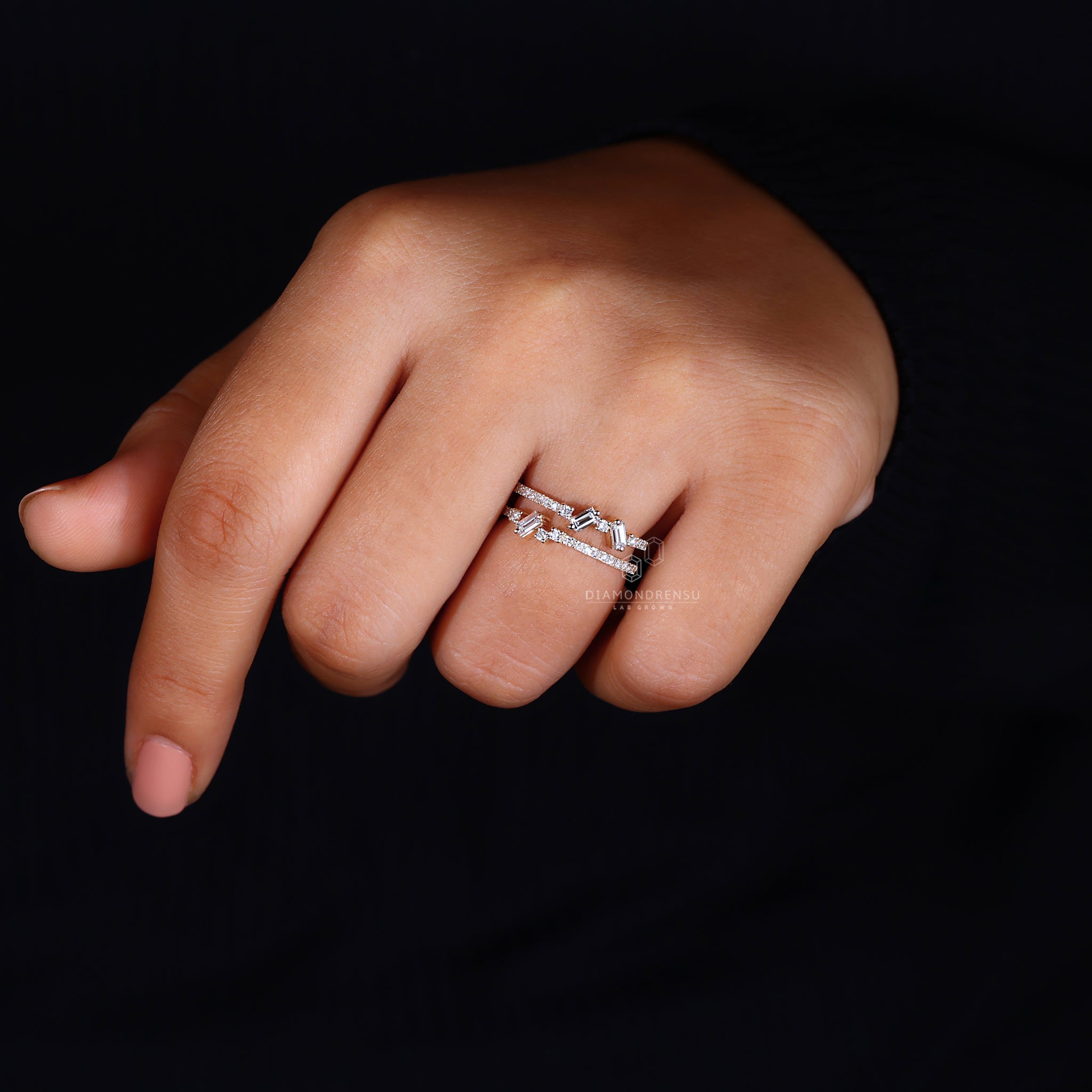 Round Diamond And Baguette Wedding Band