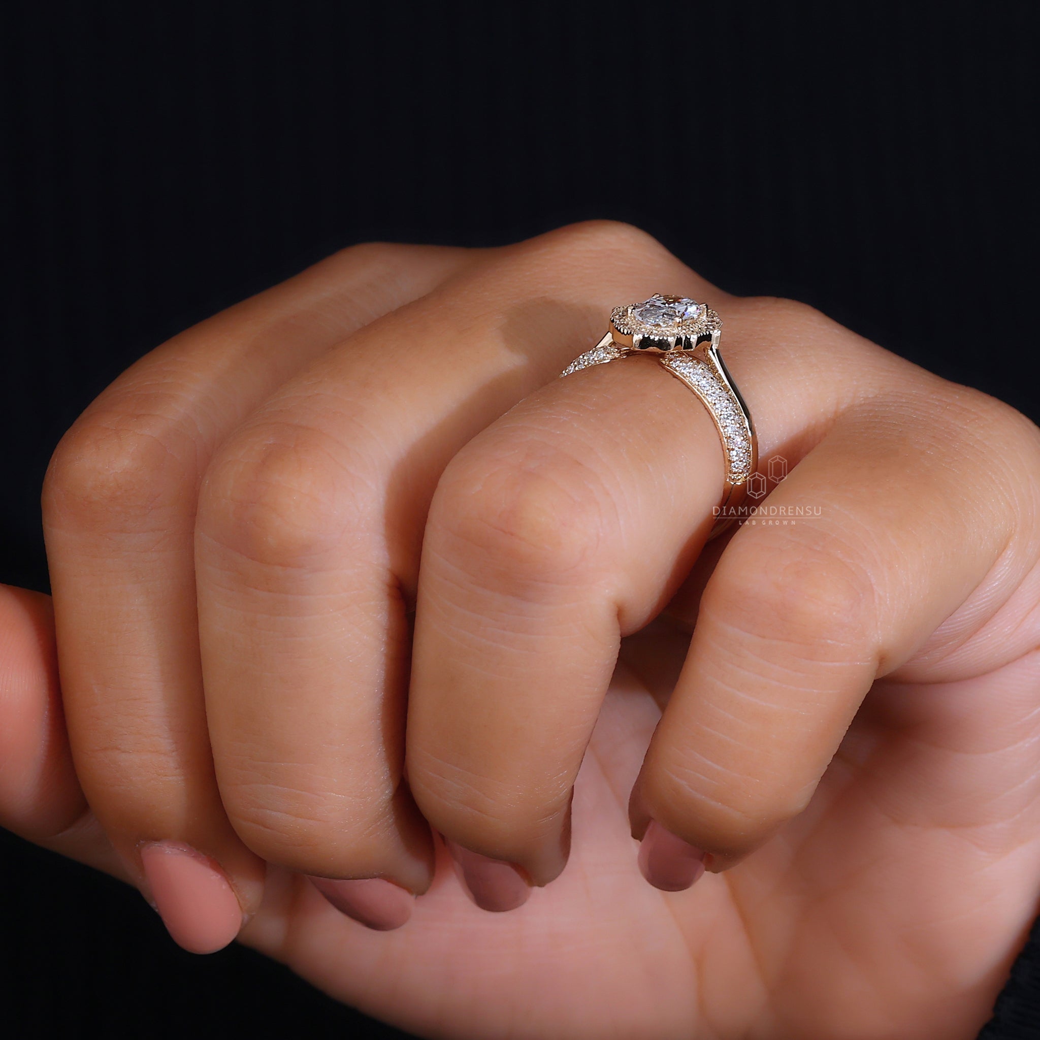 Lab grown oval diamond bridal set.
