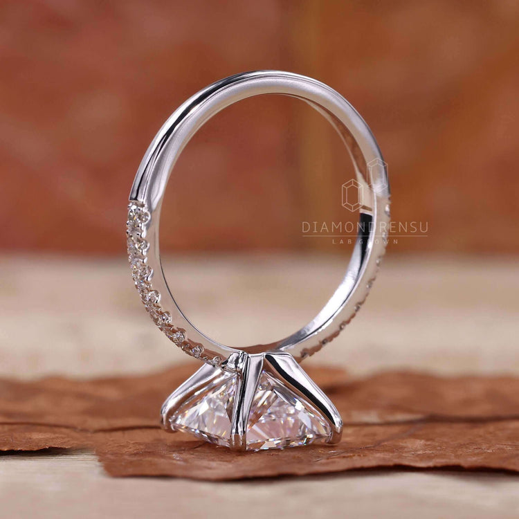 Beautiful Princess Ring perfect for every occasion and style.