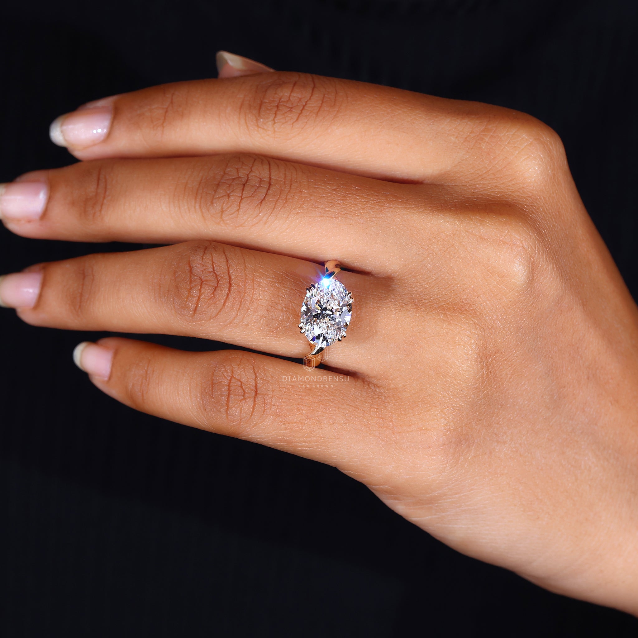 Diamondrensu UK engagement ring styled as oval diamond engagement ring
