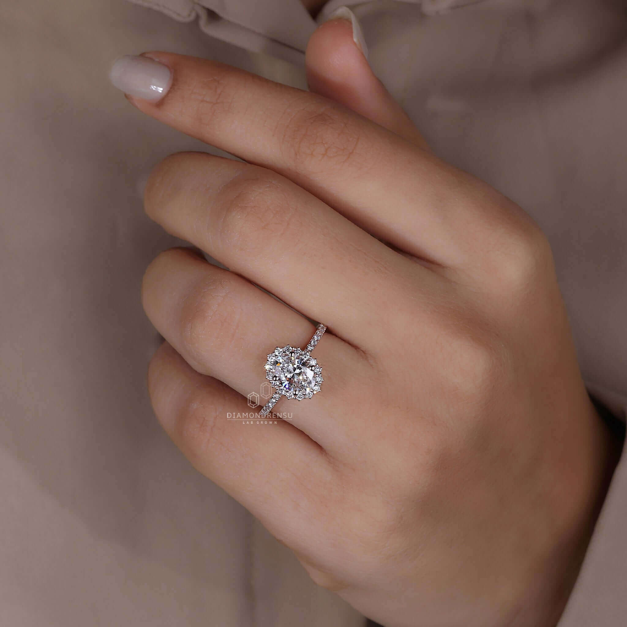 Sparkling halo ring ring featuring pave diamonds, ideal for an elegant proposal.