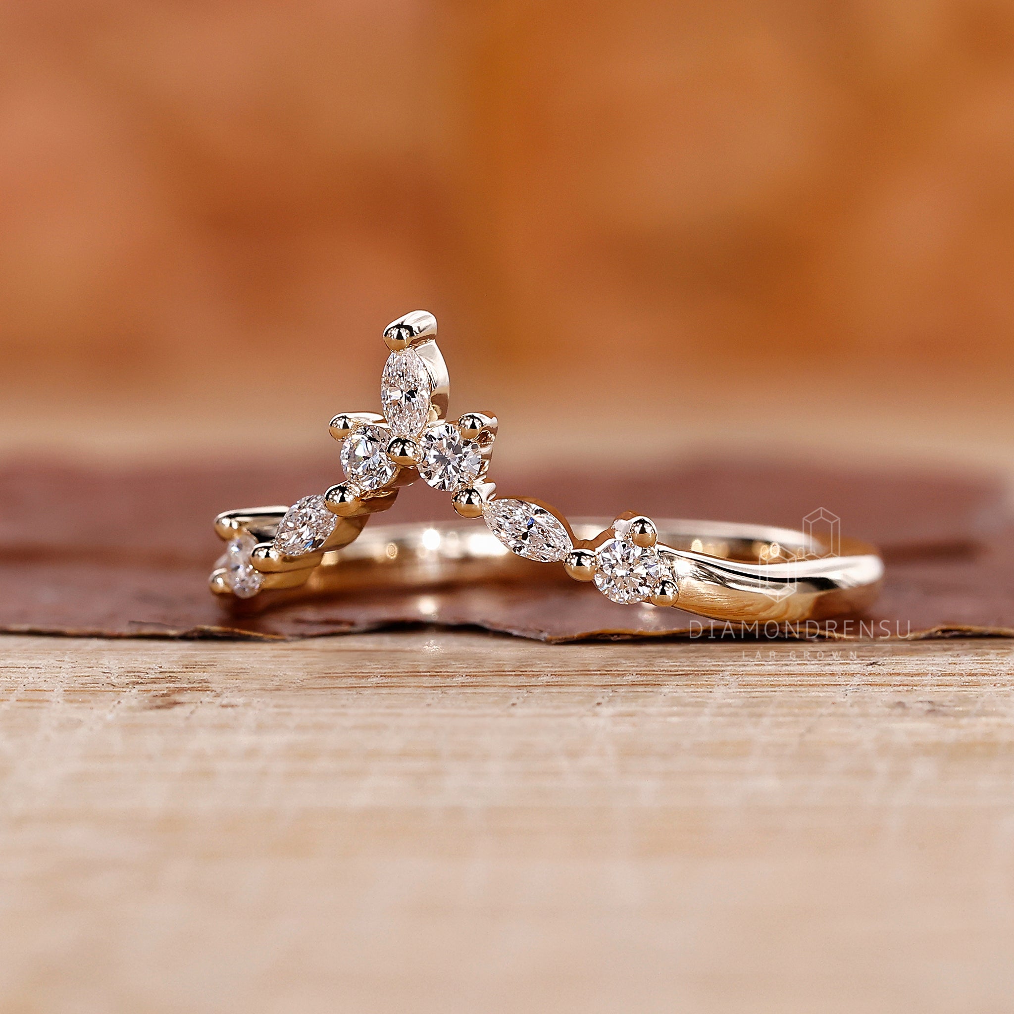 Unique crown-shaped wedding band in gold.
