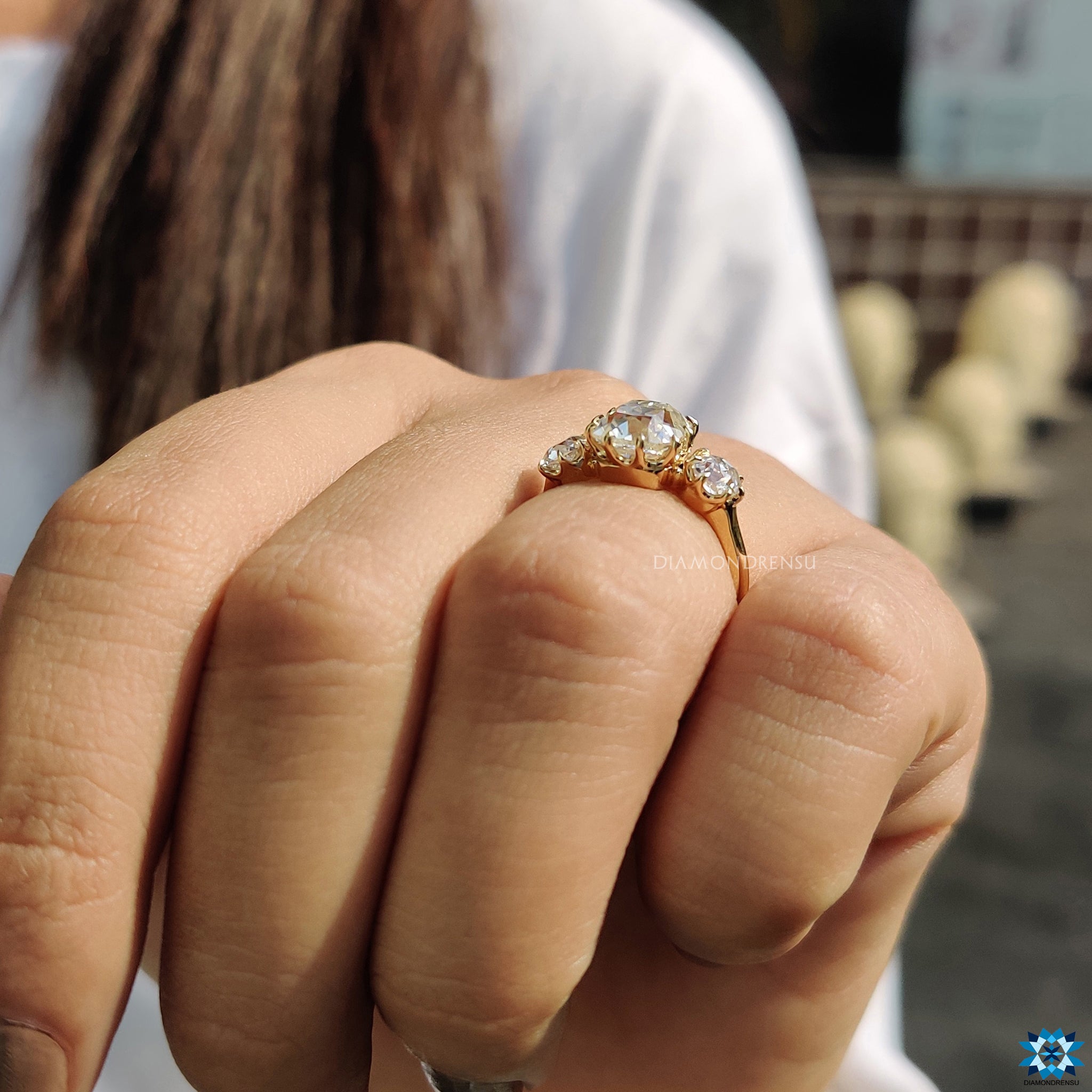 Prong setting with old mine cut ring
