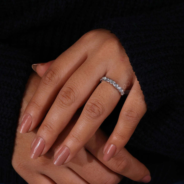 unique lab grown diamond band