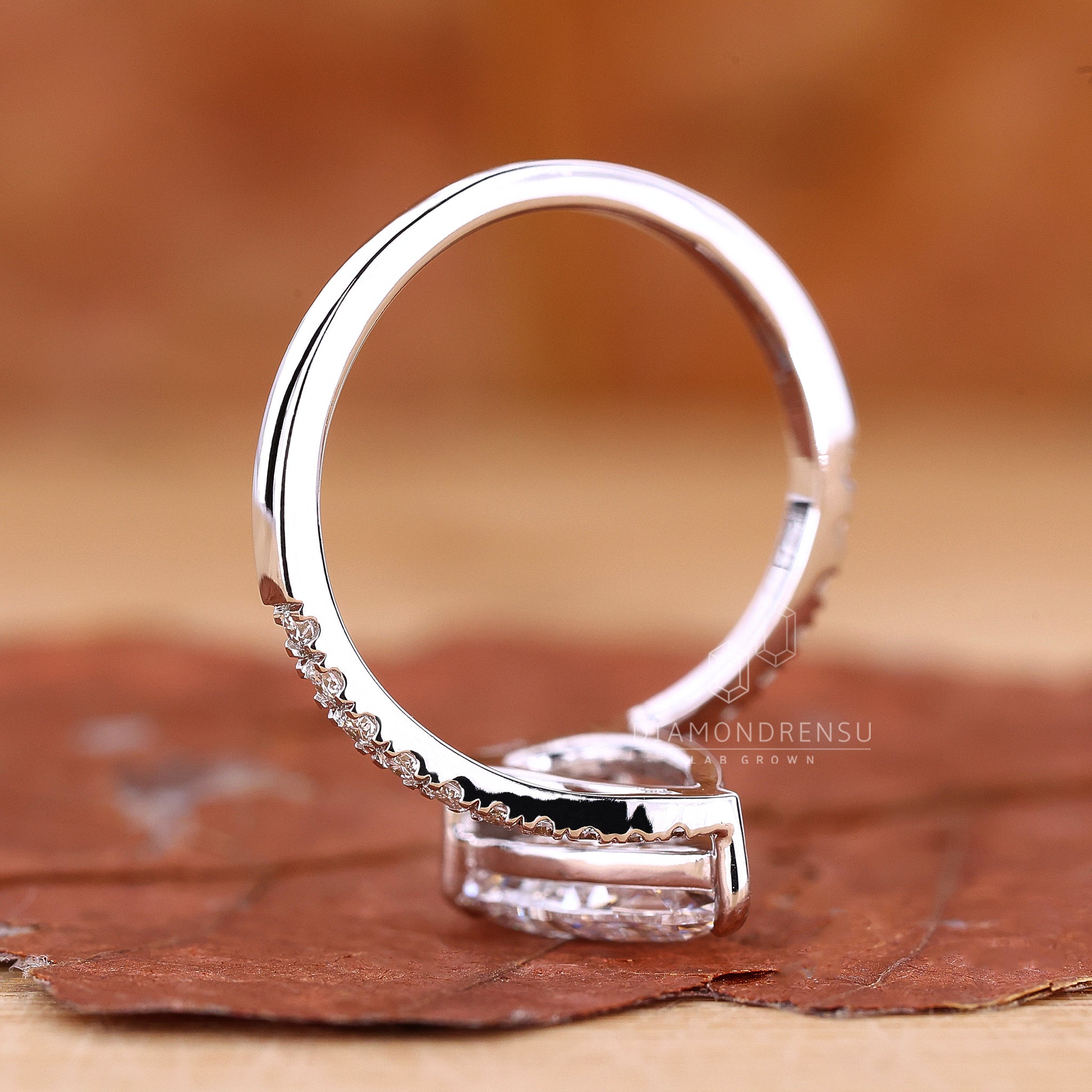 Lab Grown Diamond set in round cut pave setting.
