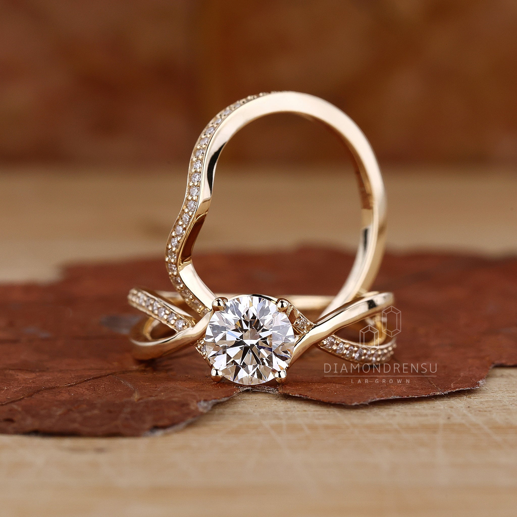 Eternity style round diamond band.
