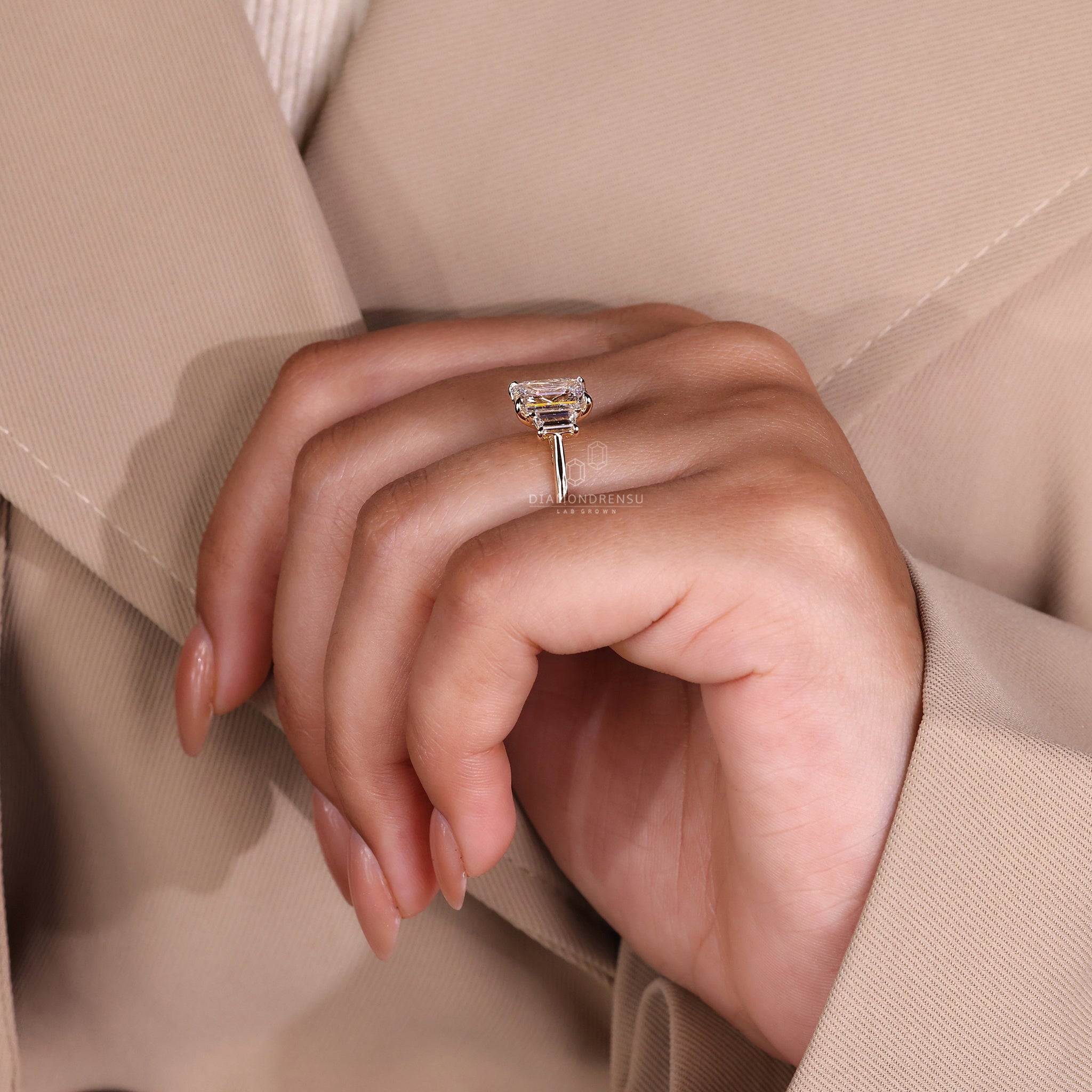 Yellow gold ring gives a warm finish to the design.
