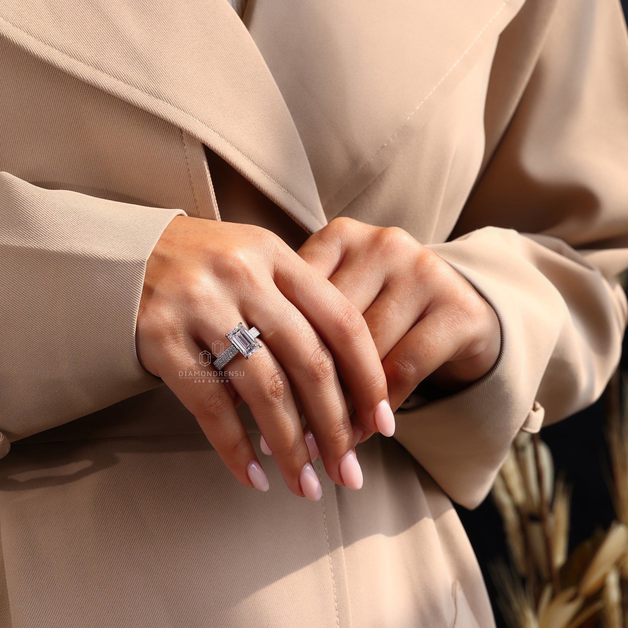 V shaped ring with custom prong setting and handmade jewellery style.
