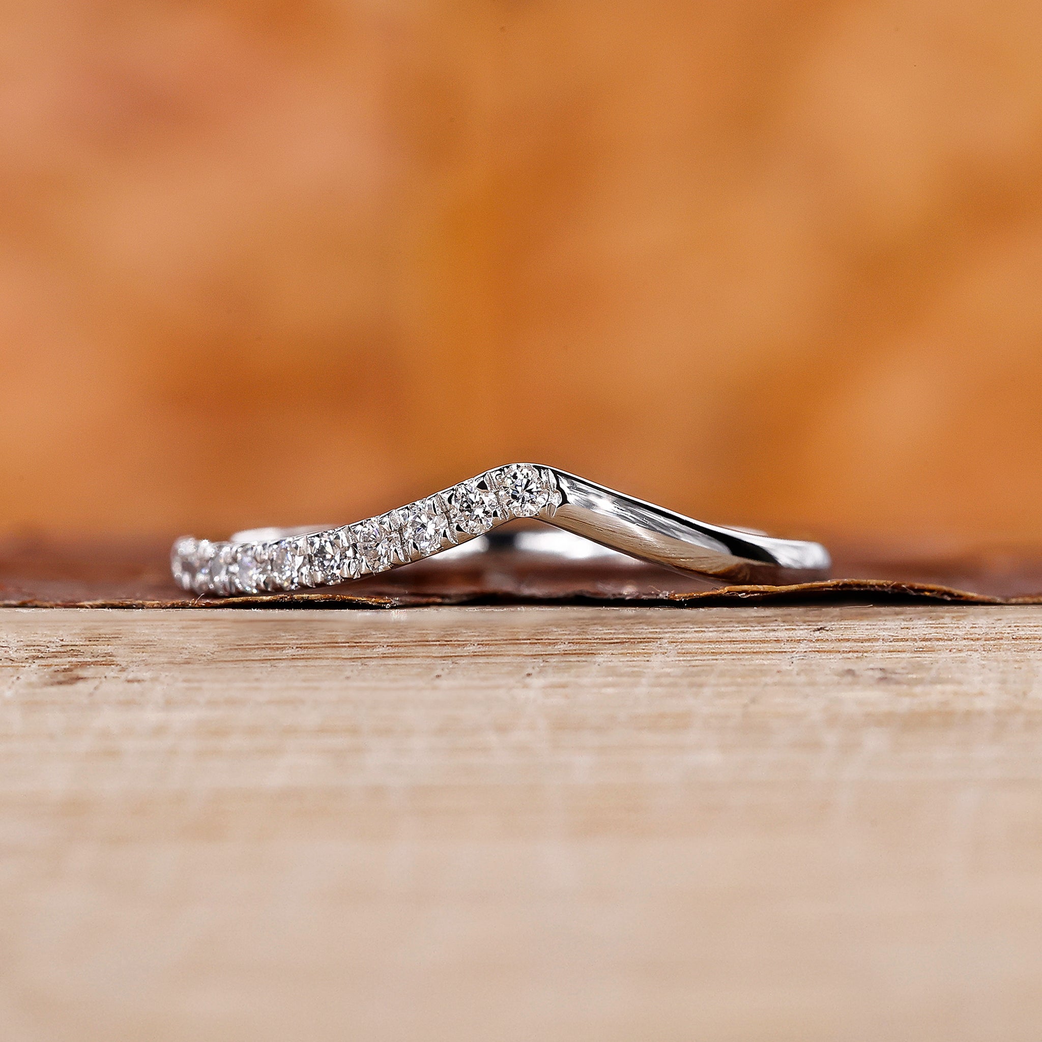 Chevron Wedding Band in white gold
