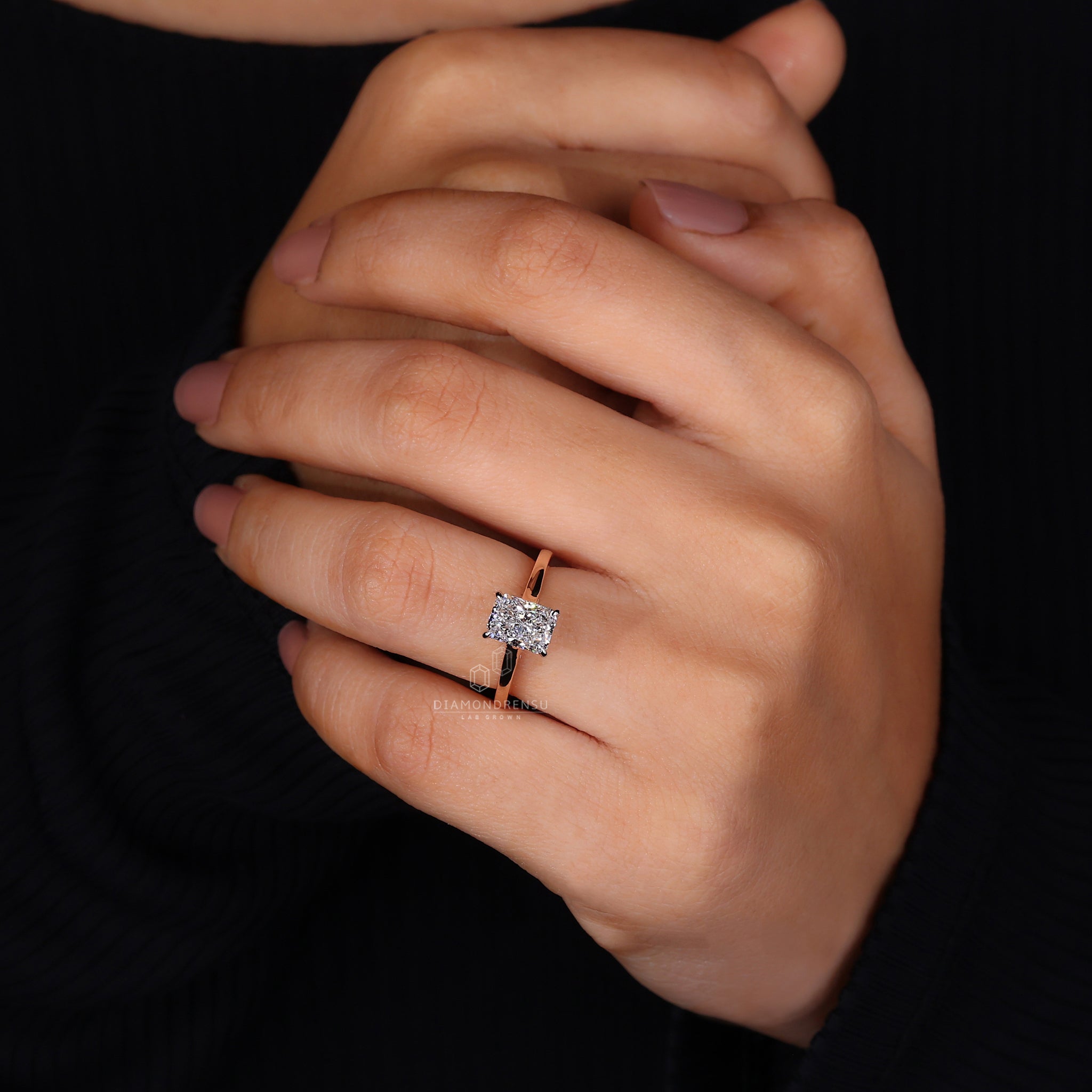 4 claw prong setting radiant cut engagement ring.

