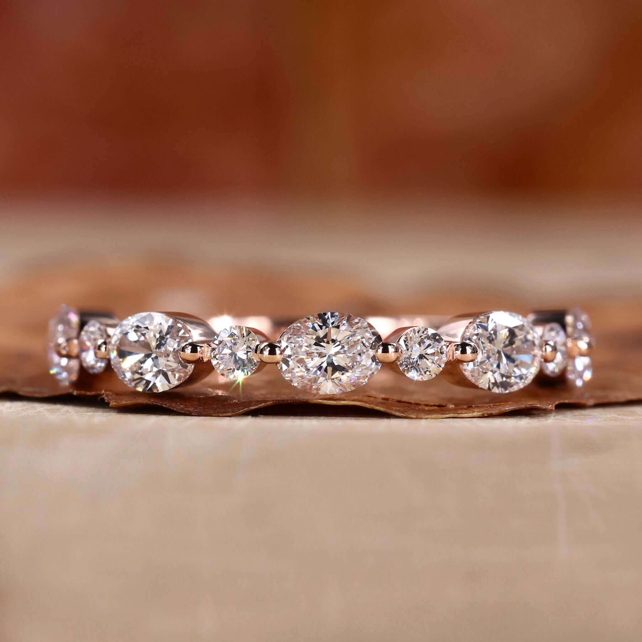 oval lab grown diamond band