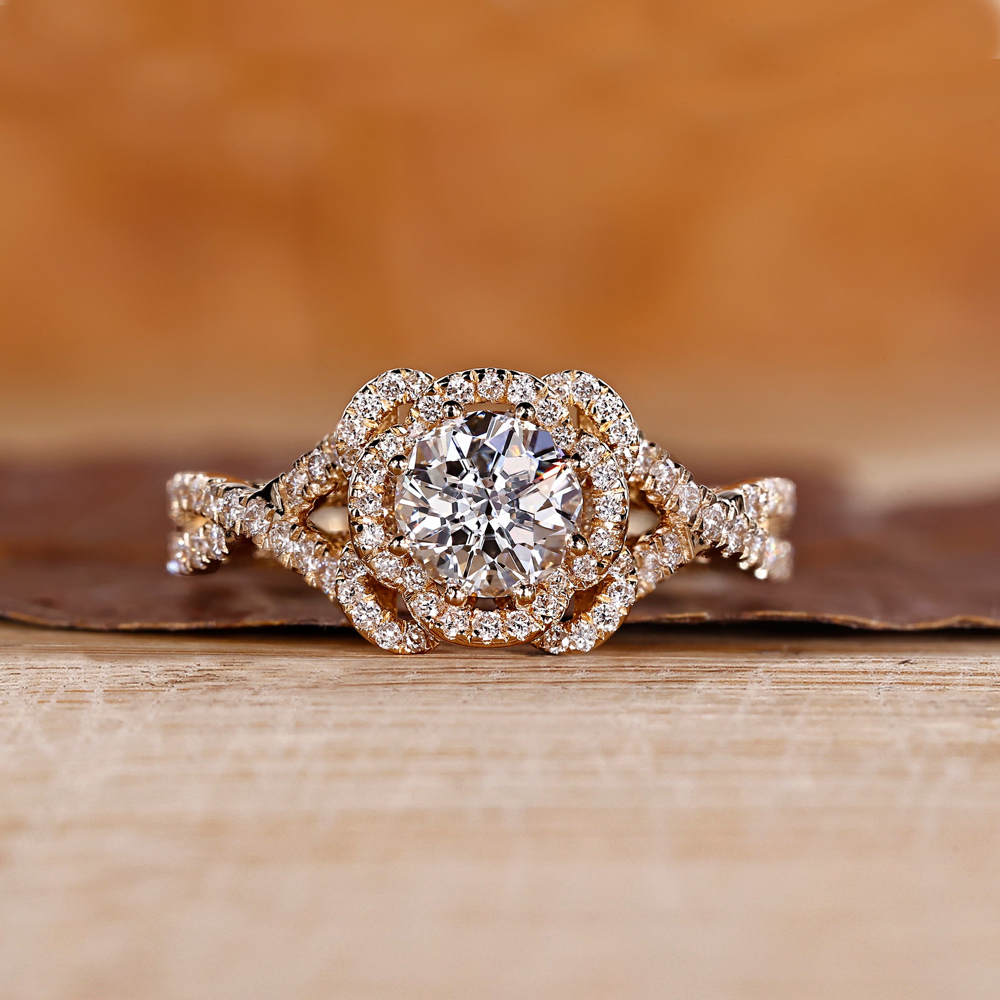 Jubilee cut diamond ring in white gold.
