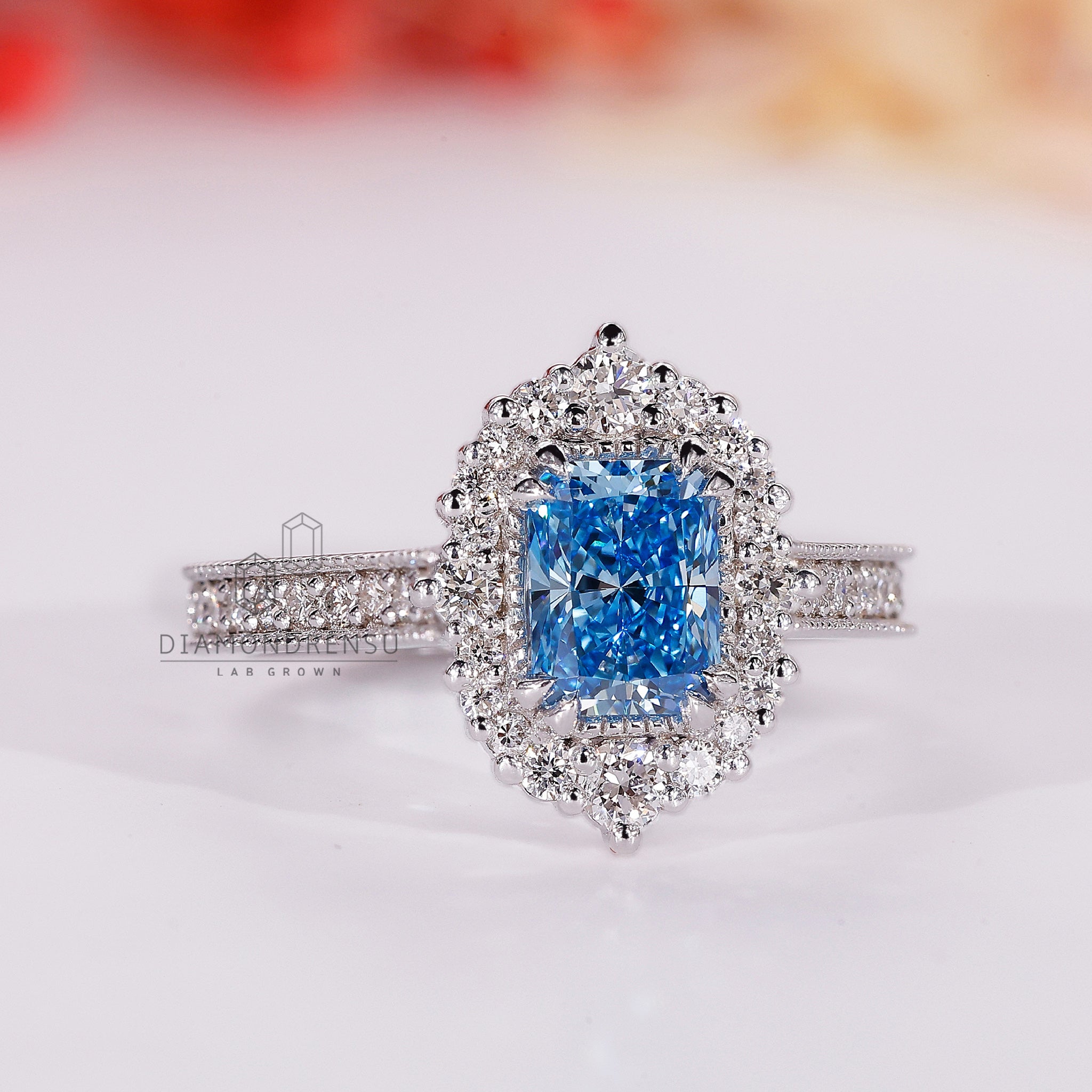 Engage Ring UK features white gold radiant ring design.
