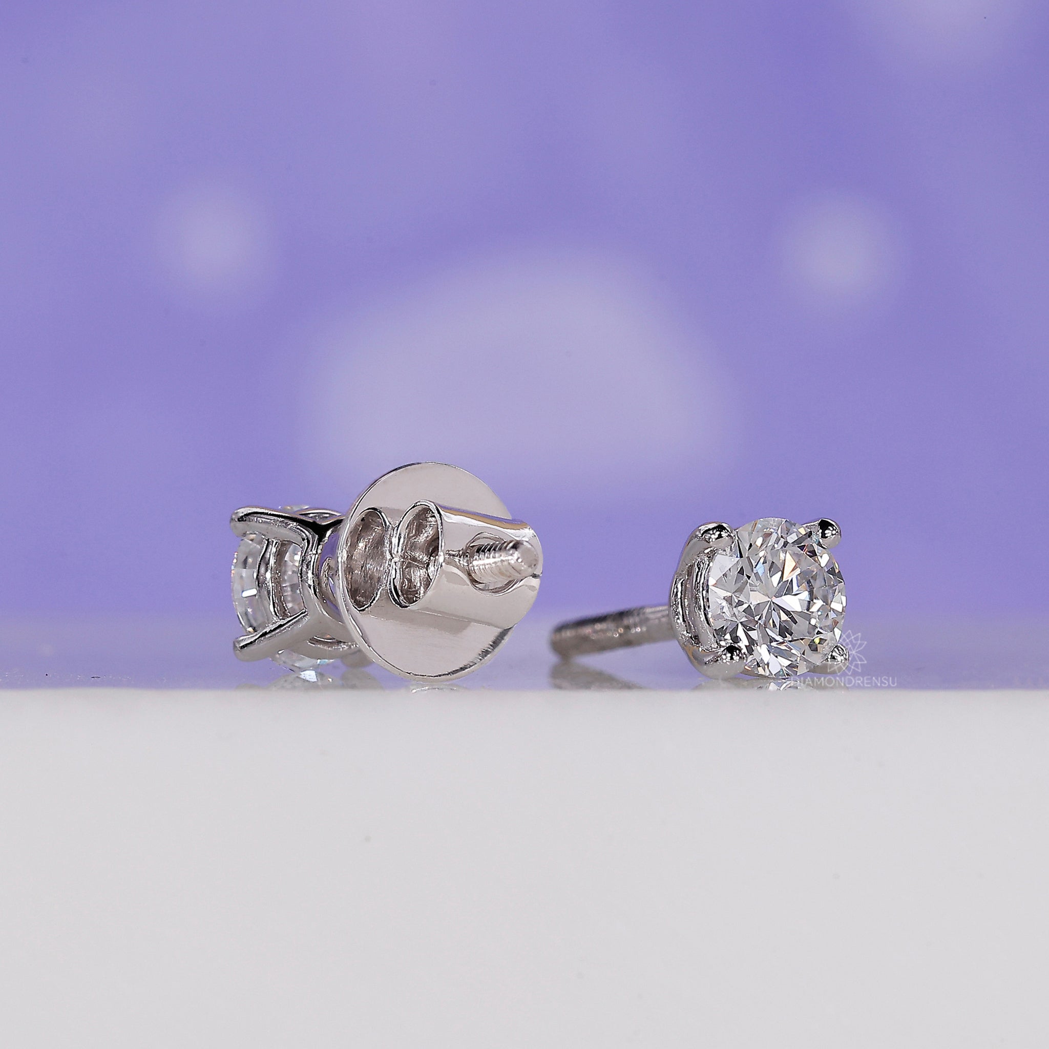Buy earrings in the UK with custom diamond studs from Diamondrensu.