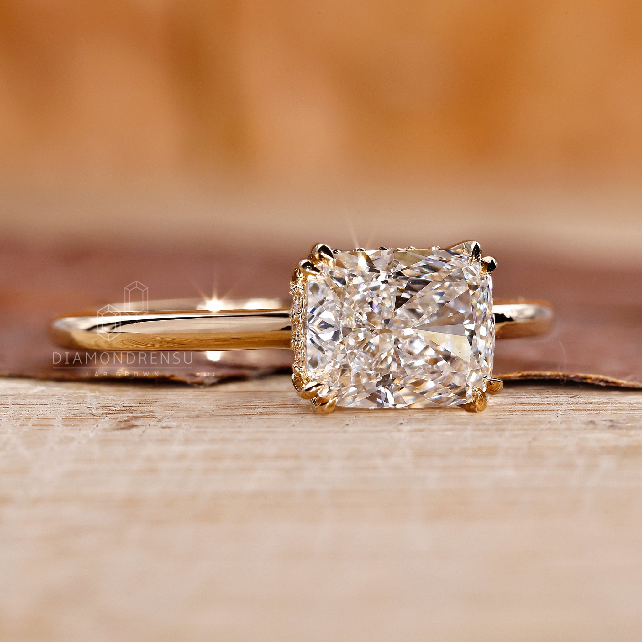 Solitaire diamond ring featuring lab grown diamond and IGI certification.
