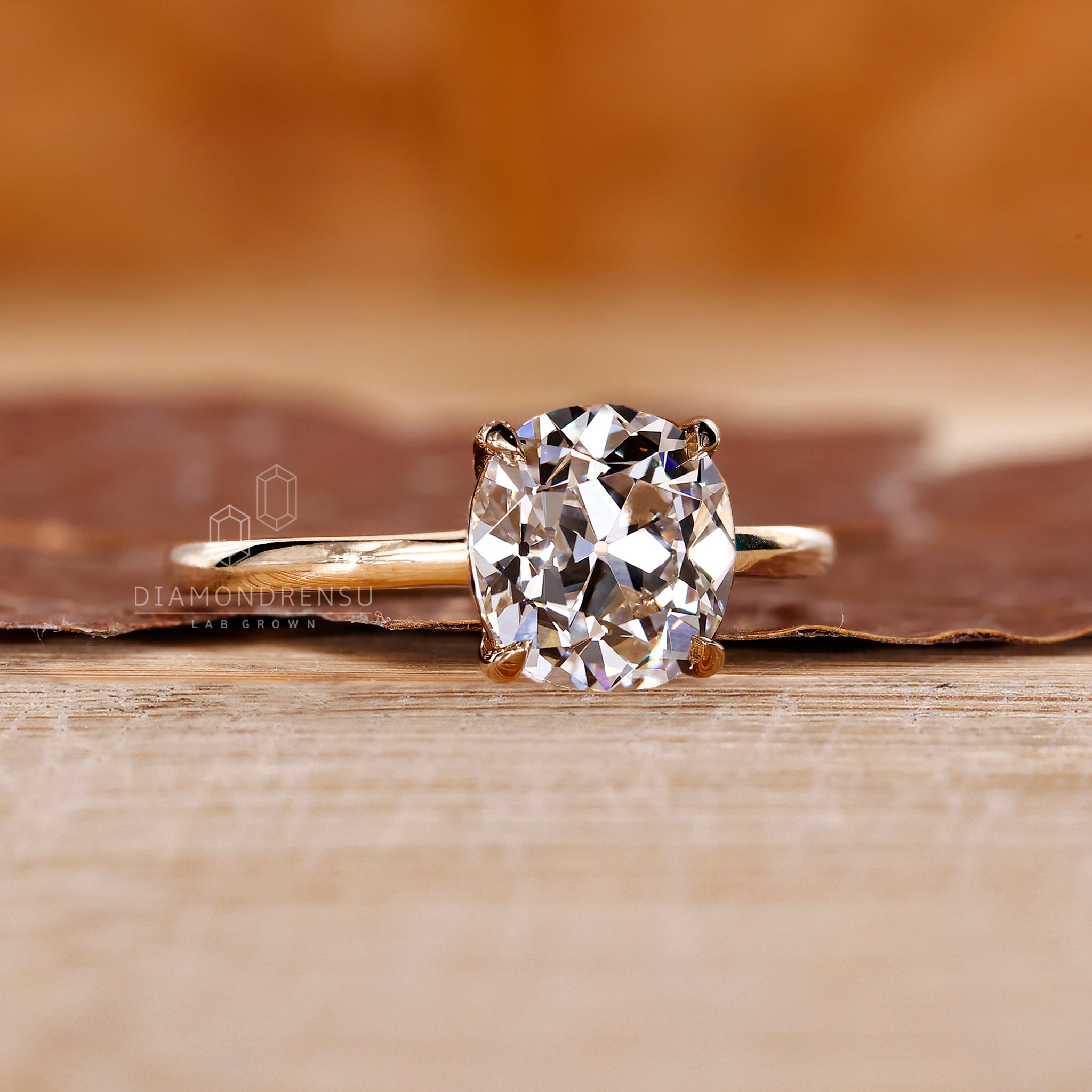 Yellow gold ring with a polished surface.
