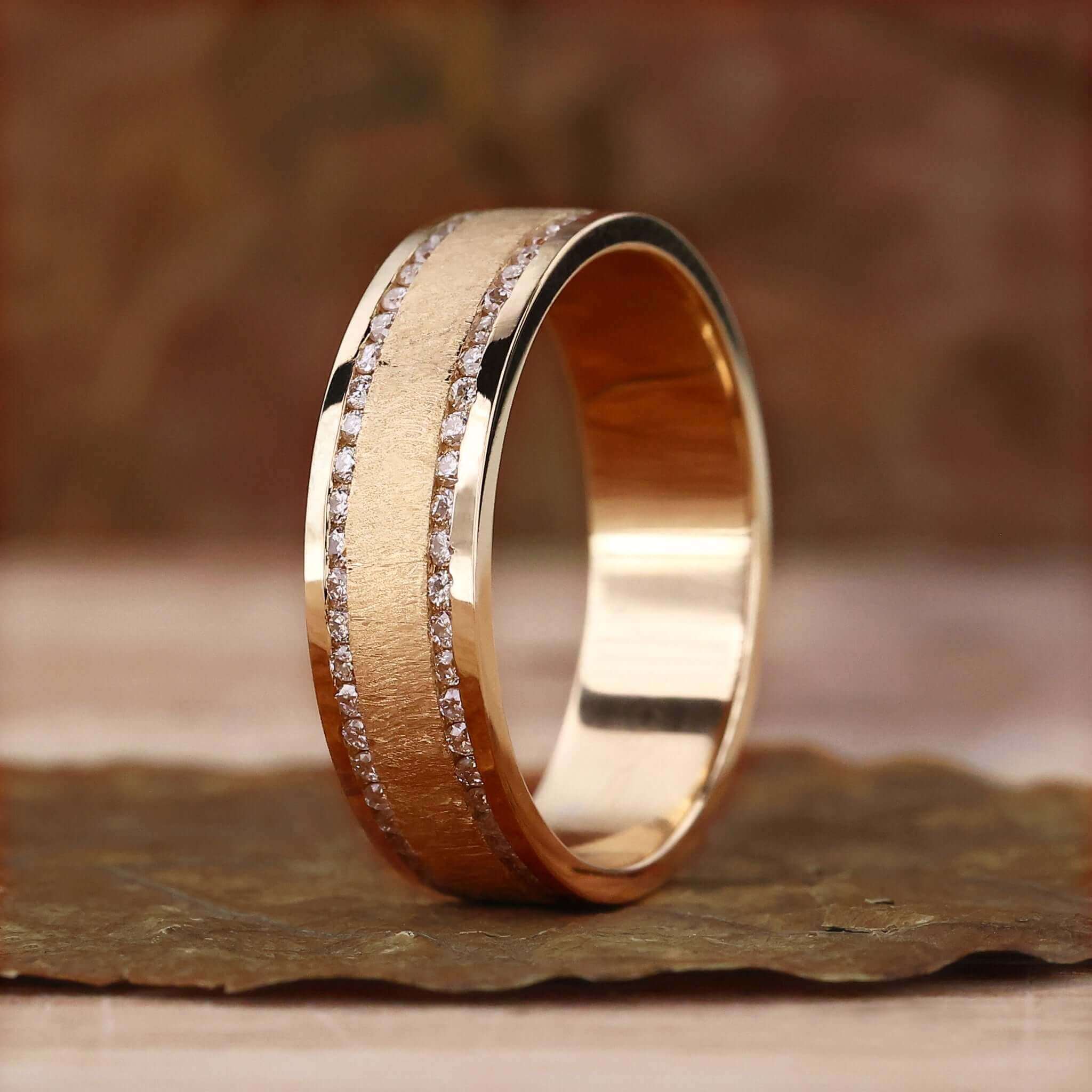 Mens Wedding Band with a sleek satin finish, featuring igi certified Lab Grown Diamond for a timeless design.