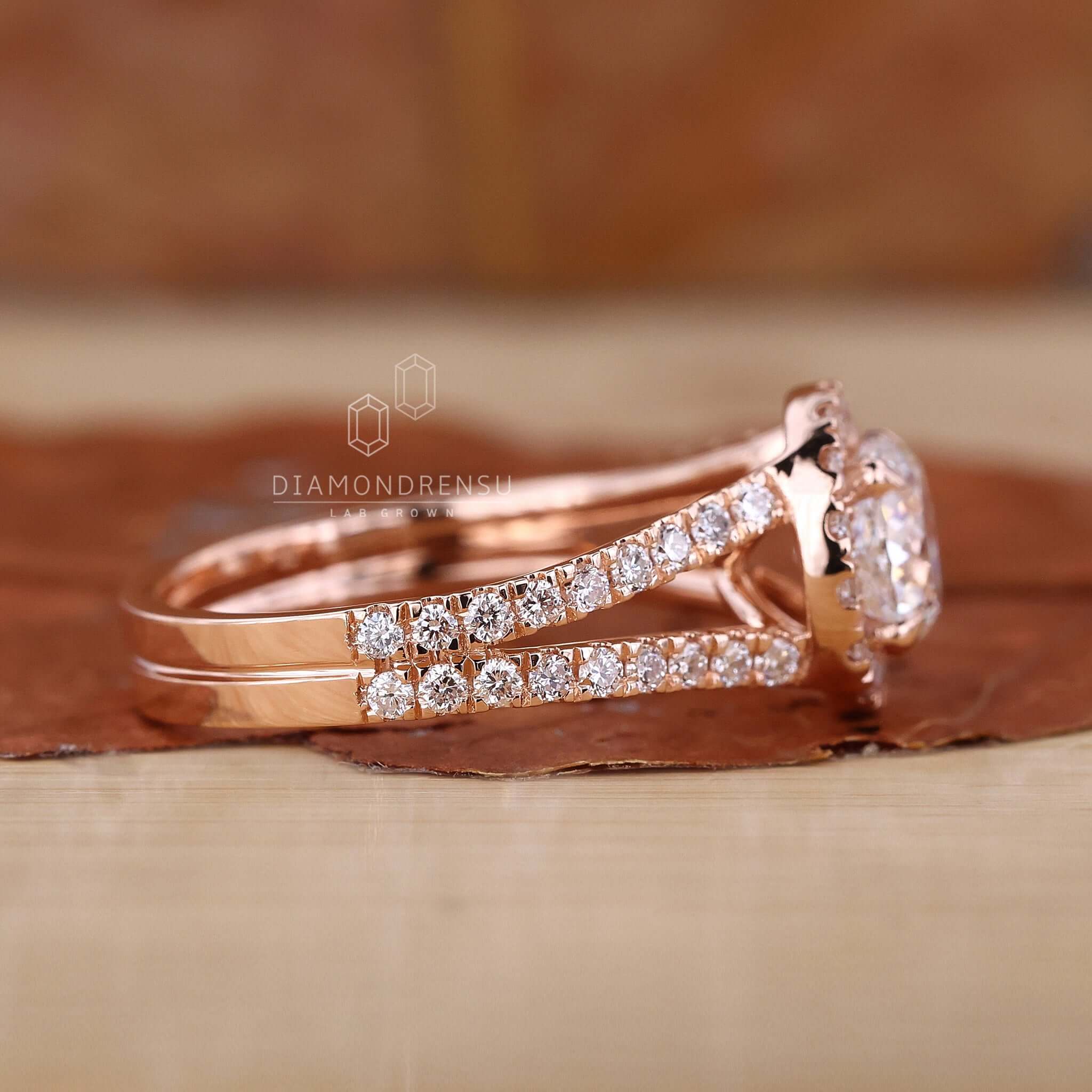 Round Diamond Engagement Ring set in a sleek and elegant band, perfect for any proposal.