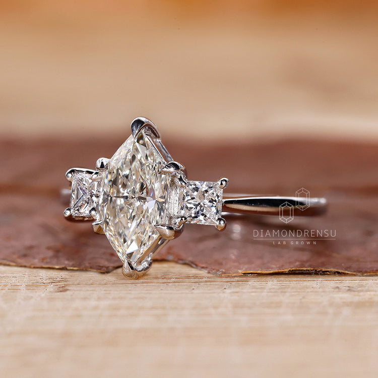 Buy engagement ring featuring Dutch marquise diamond ring.
