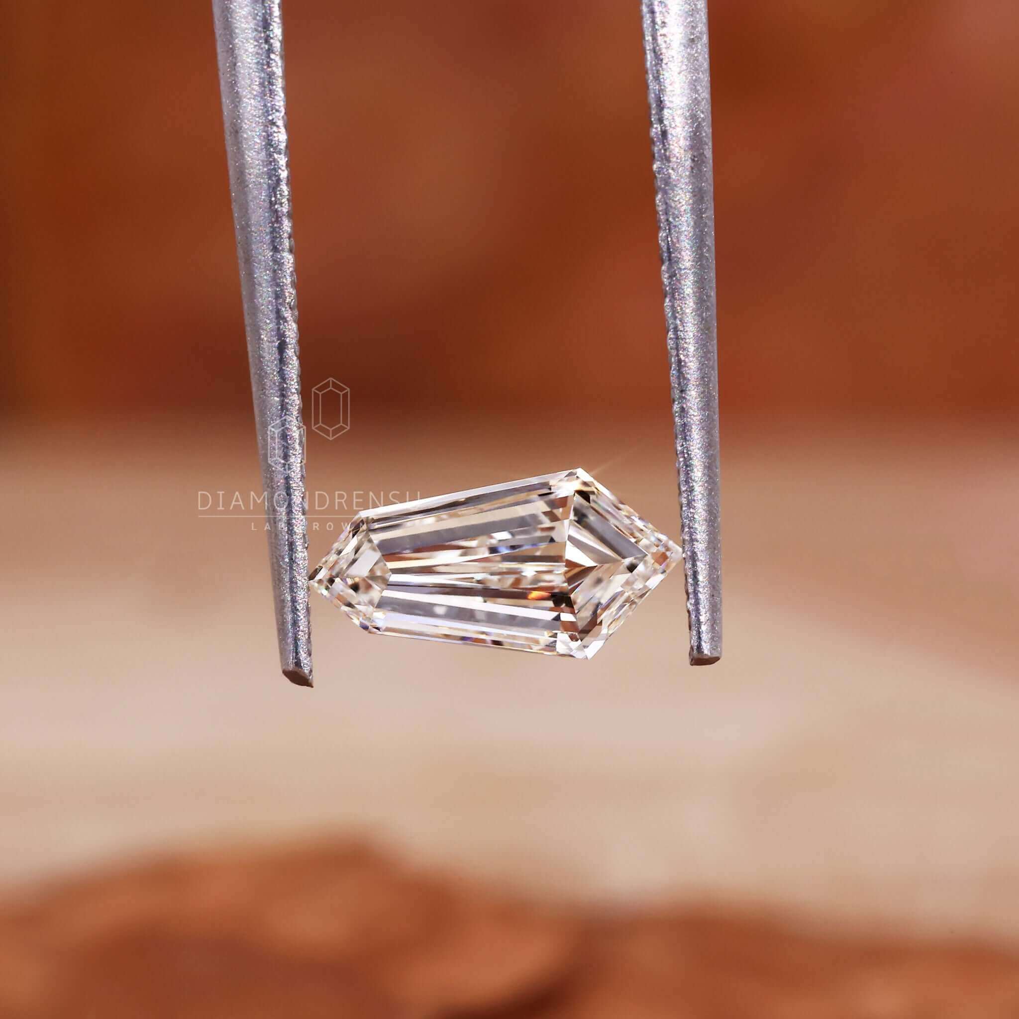 shield cut diamond