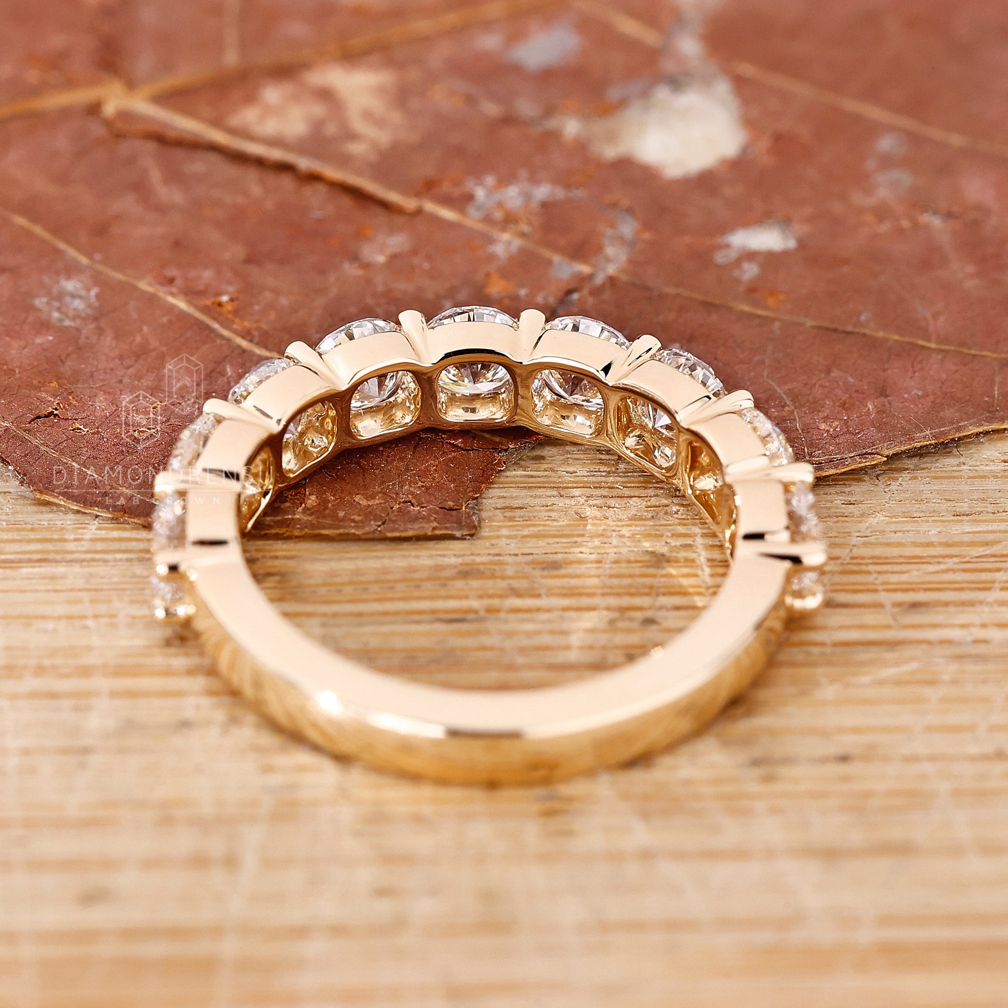 Yellow Gold Wedding Band with round diamond
