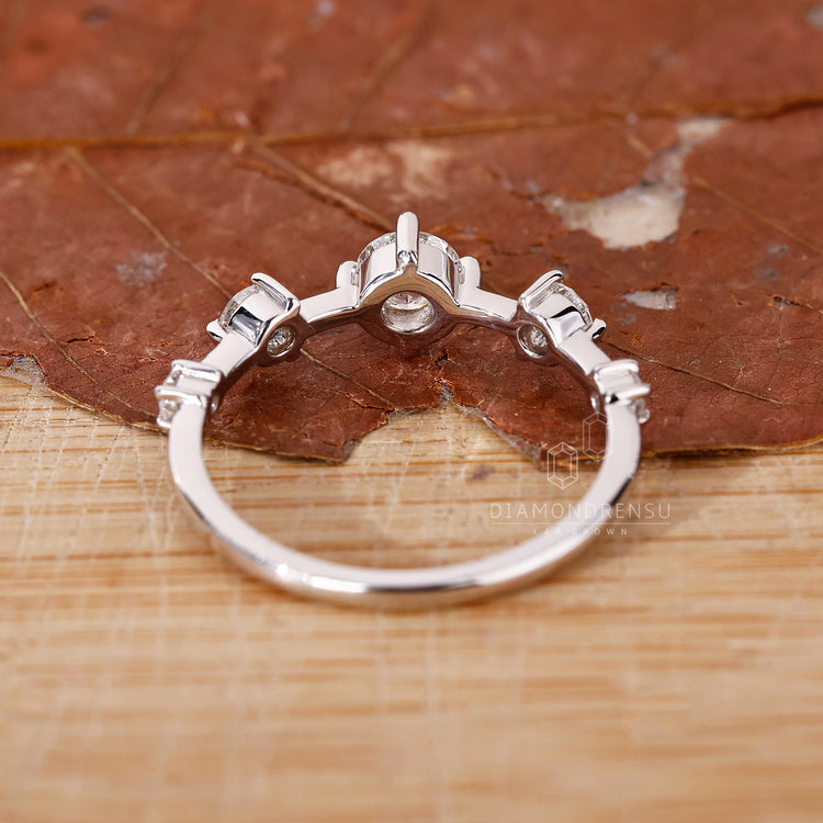 5 Stone Ring crafted as diamondrensu UK ring
